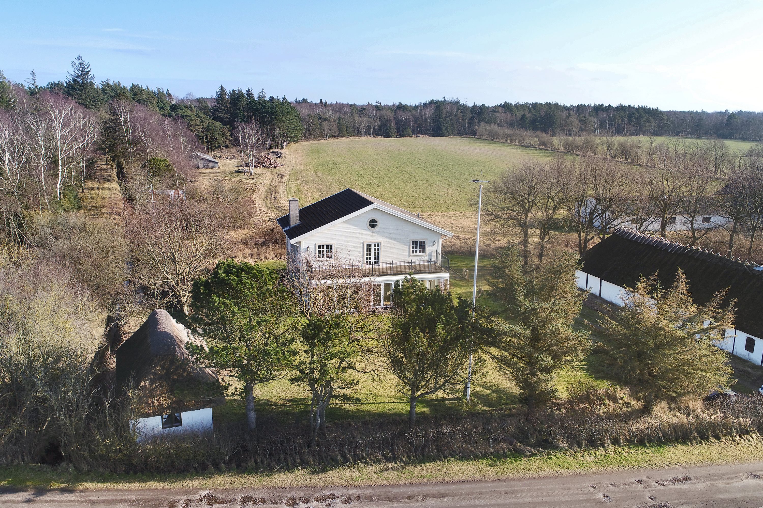 Fremhævet ejendommen billede i fuldskærmstilstand. Billede af Gårdenes Vej 1, Vesterø, 9940 Læsø