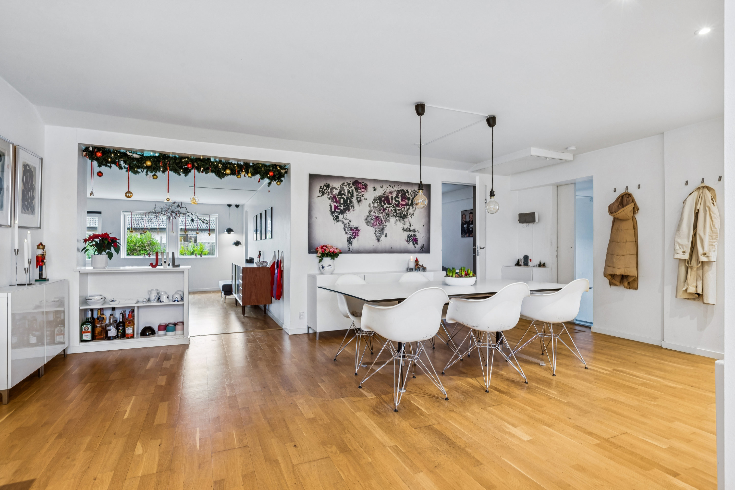 Miniaturebillede 2: spisestue. Billede af Sønderholm Alle 29, 2770 Kastrup