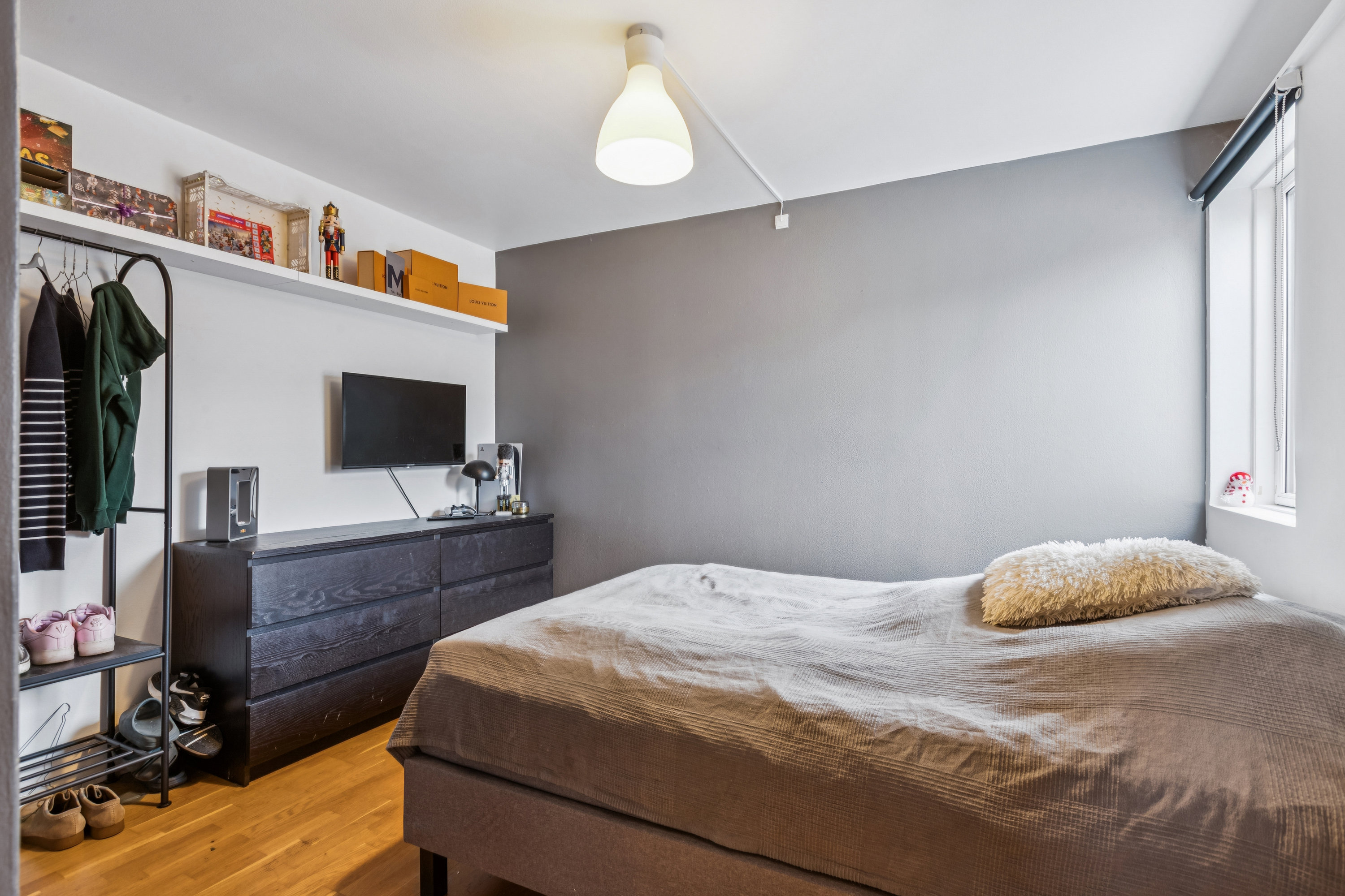 Fremhævet værelse billede i fuldskærmstilstand. Billede af Sønderholm Alle 29, 2770 Kastrup