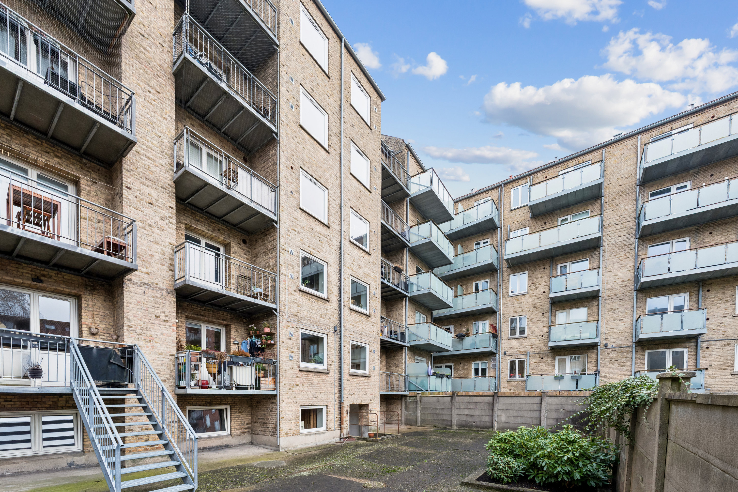 Fremhævet andet billede i fuldskærmstilstand. Billede af Peder Skrams Gade 33, st.. tv., 9000 Aalborg