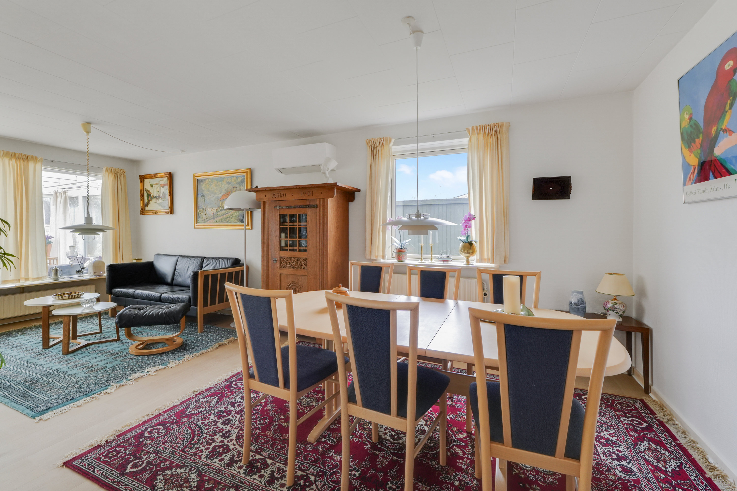 Fremhævet andet billede i fuldskærmstilstand. Billede af Nyvangen 15, 2750 Ballerup