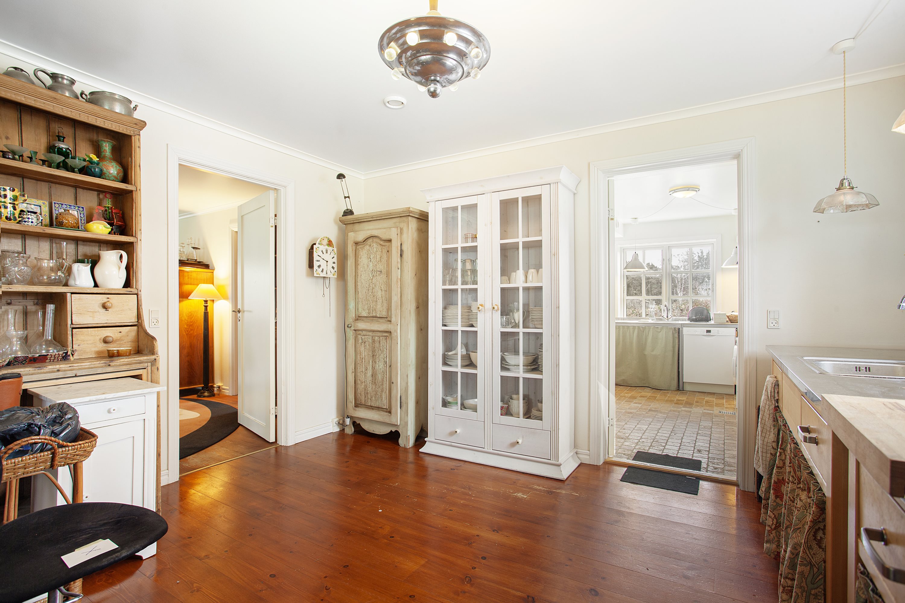 Fremhævet køkken billede i fuldskærmstilstand. Billede af Gårdenes Vej 1, Vesterø, 9940 Læsø