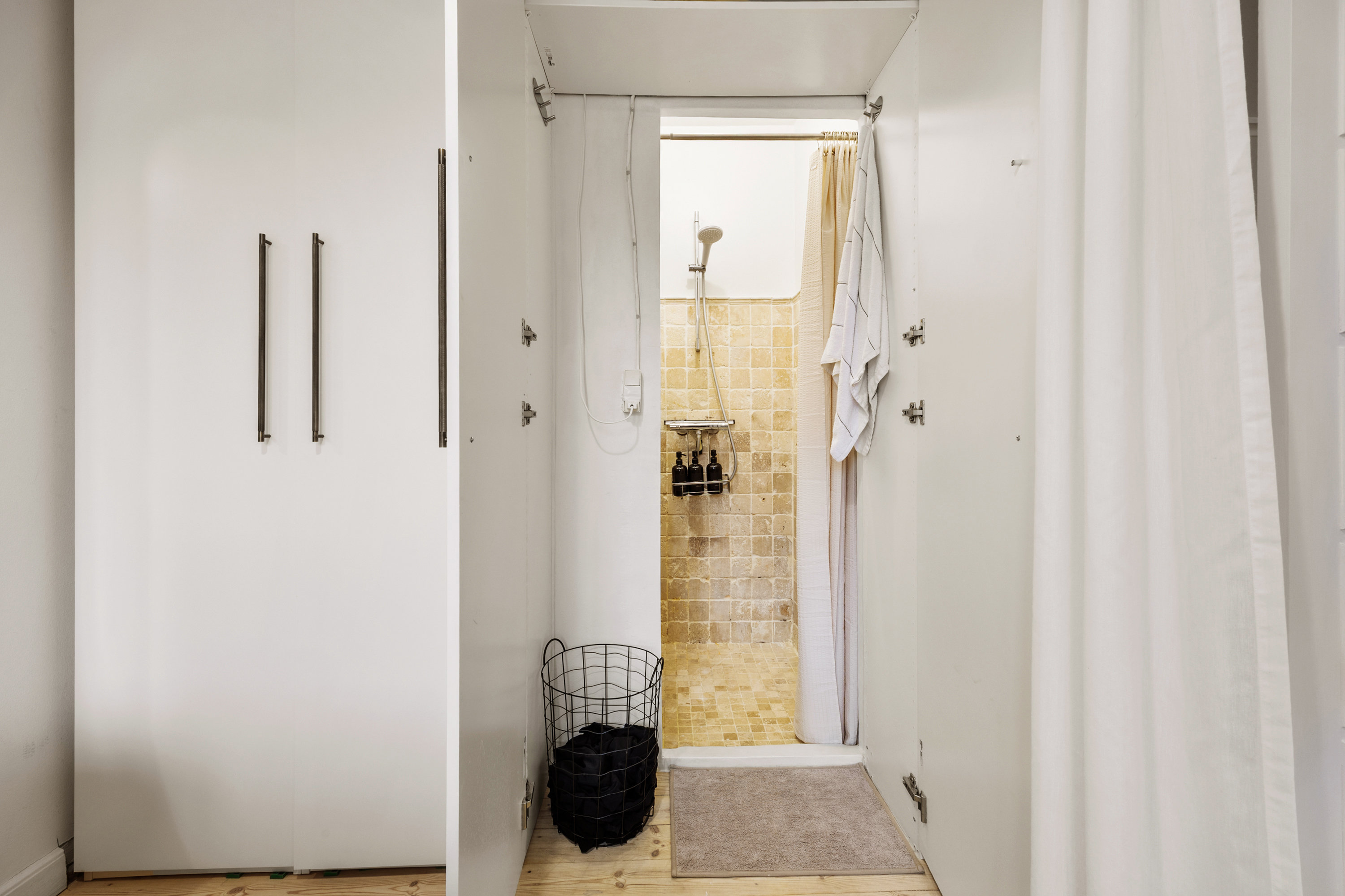 Fremhævet badeværelse billede i fuldskærmstilstand. Billede af Offenbachsvej 25, 2. mf., 2450 København SV