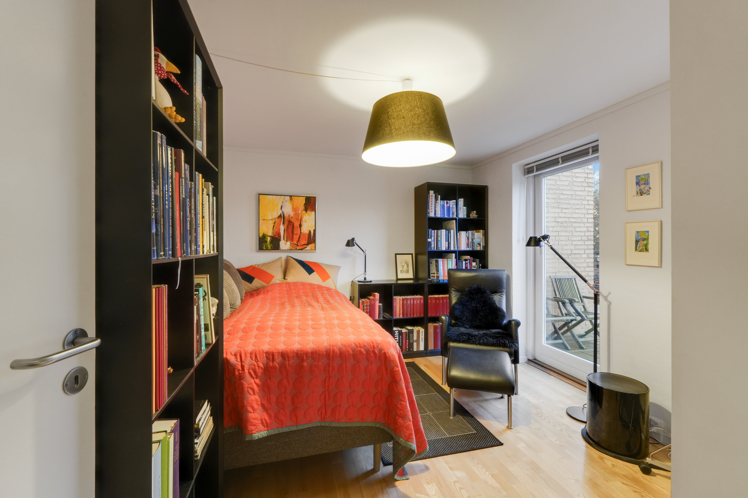 Fremhævet andet billede i fuldskærmstilstand. Billede af Snerlevej 10, 2820 Gentofte