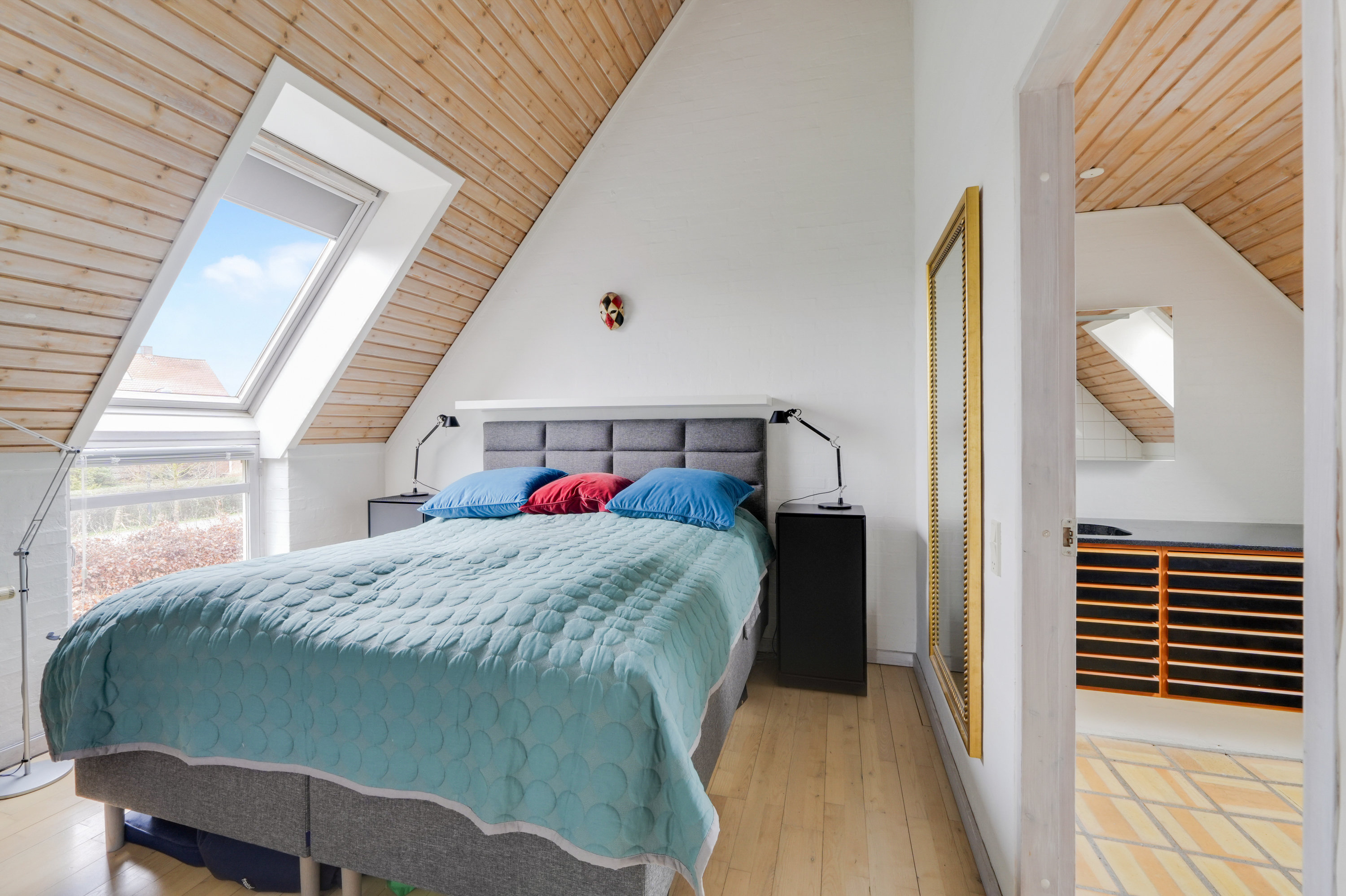 Fremhævet andet billede i fuldskærmstilstand. Billede af Snerlevej 10, 2820 Gentofte