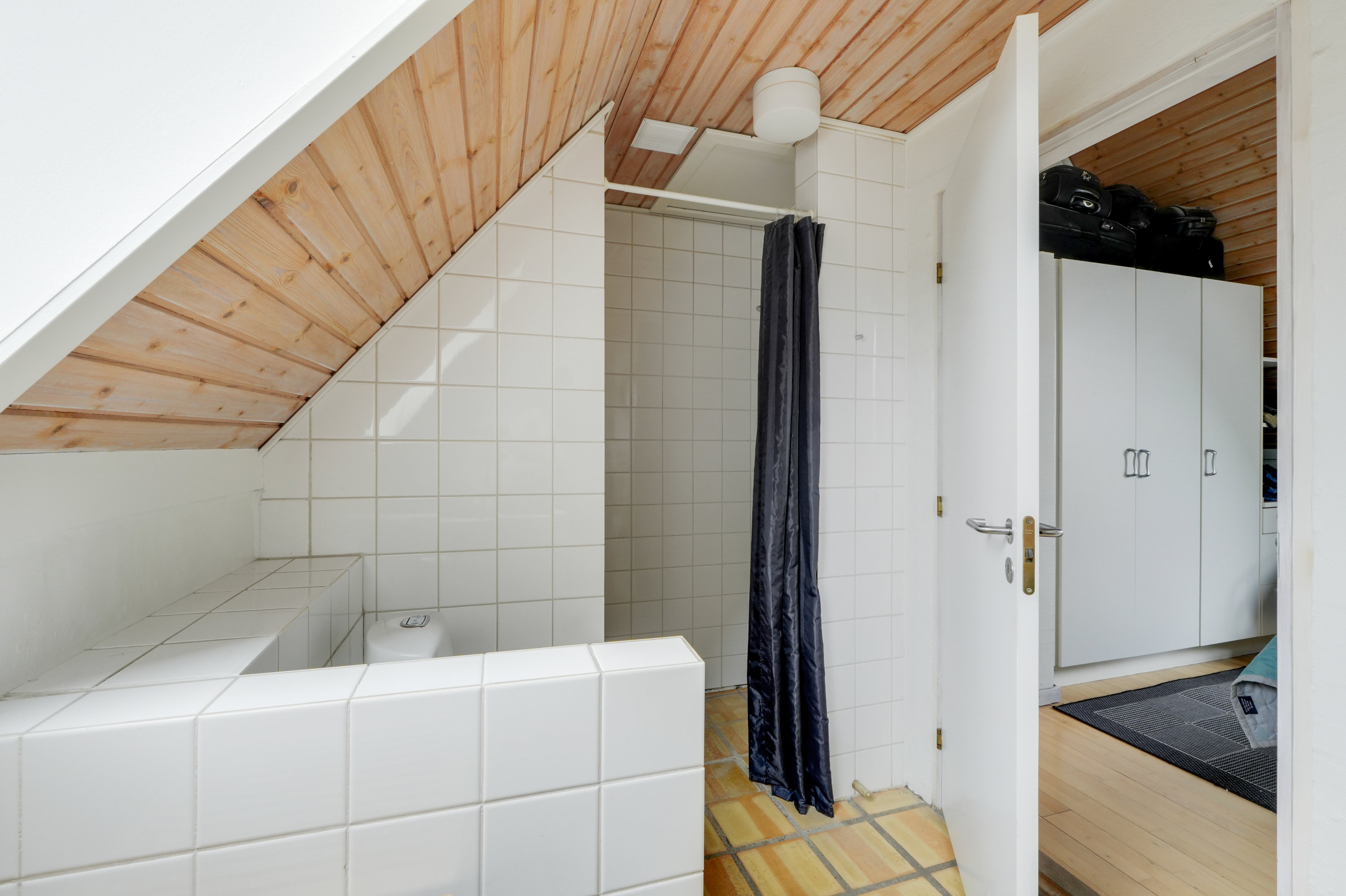 Fremhævet andet billede i fuldskærmstilstand. Billede af Snerlevej 10, 2820 Gentofte