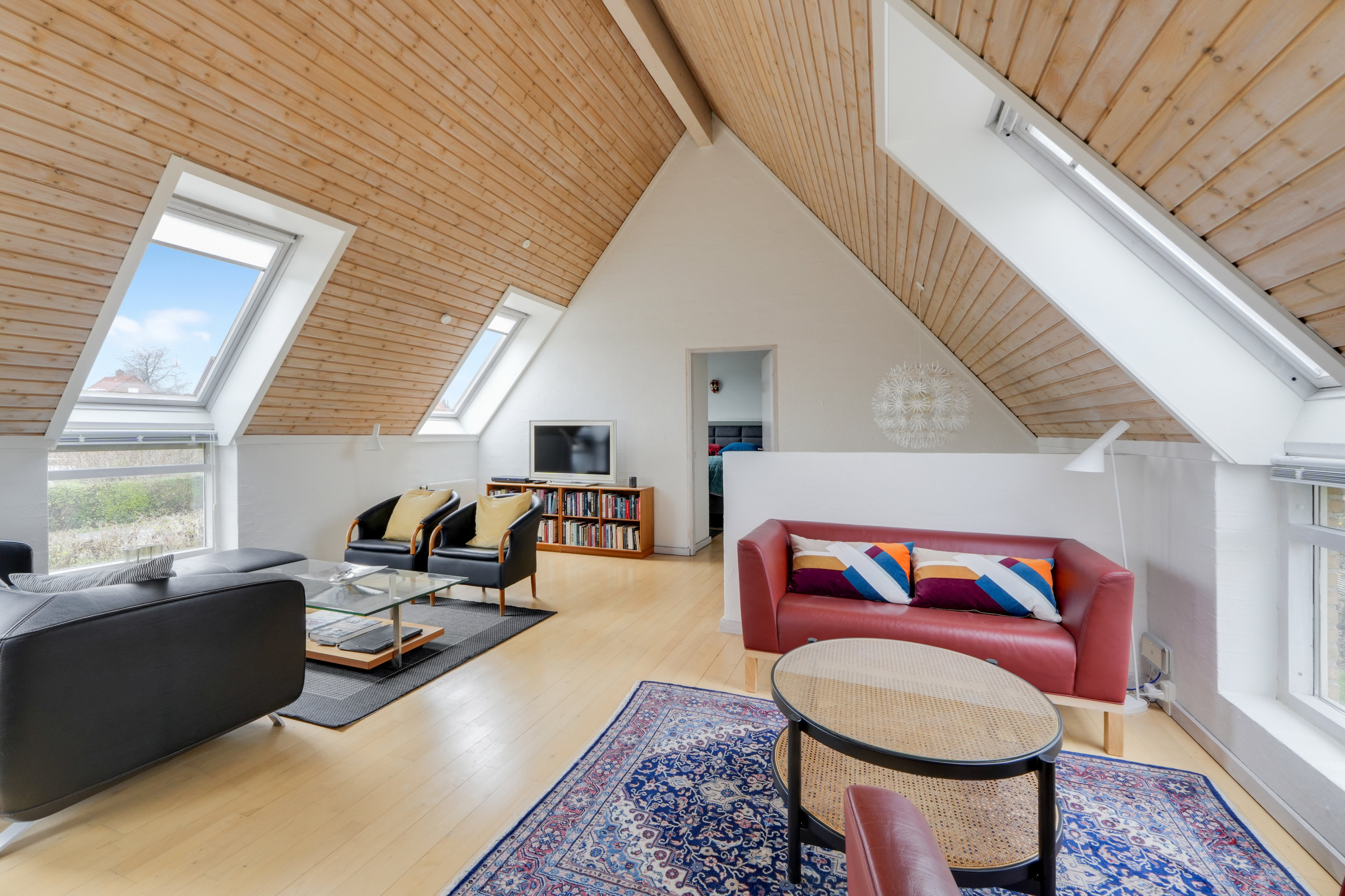 Fremhævet andet billede i fuldskærmstilstand. Billede af Snerlevej 10, 2820 Gentofte