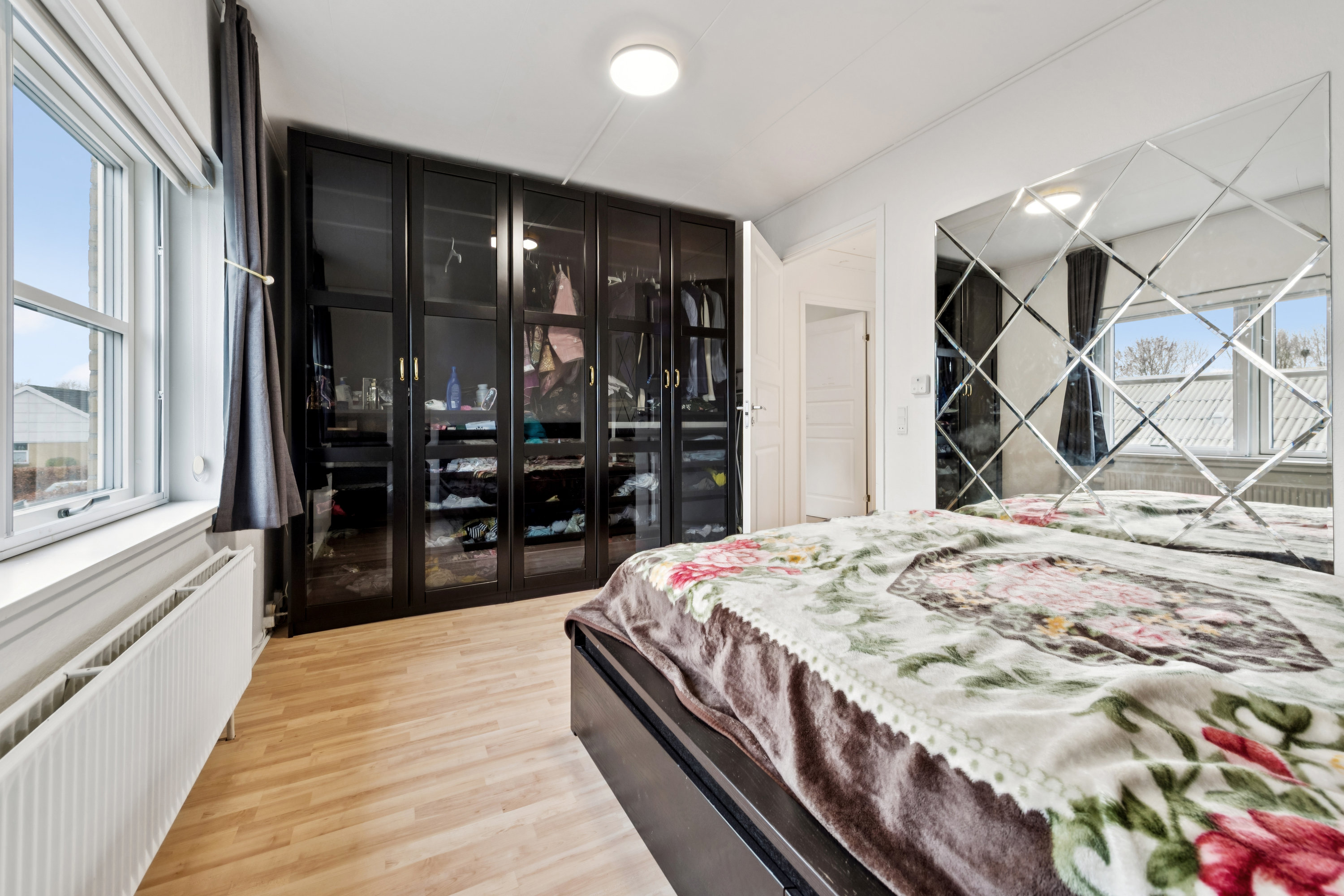 Fremhævet værelse billede i fuldskærmstilstand. Billede af Syrenhegnet 70, Høje Taastrup, 2630 Taastrup