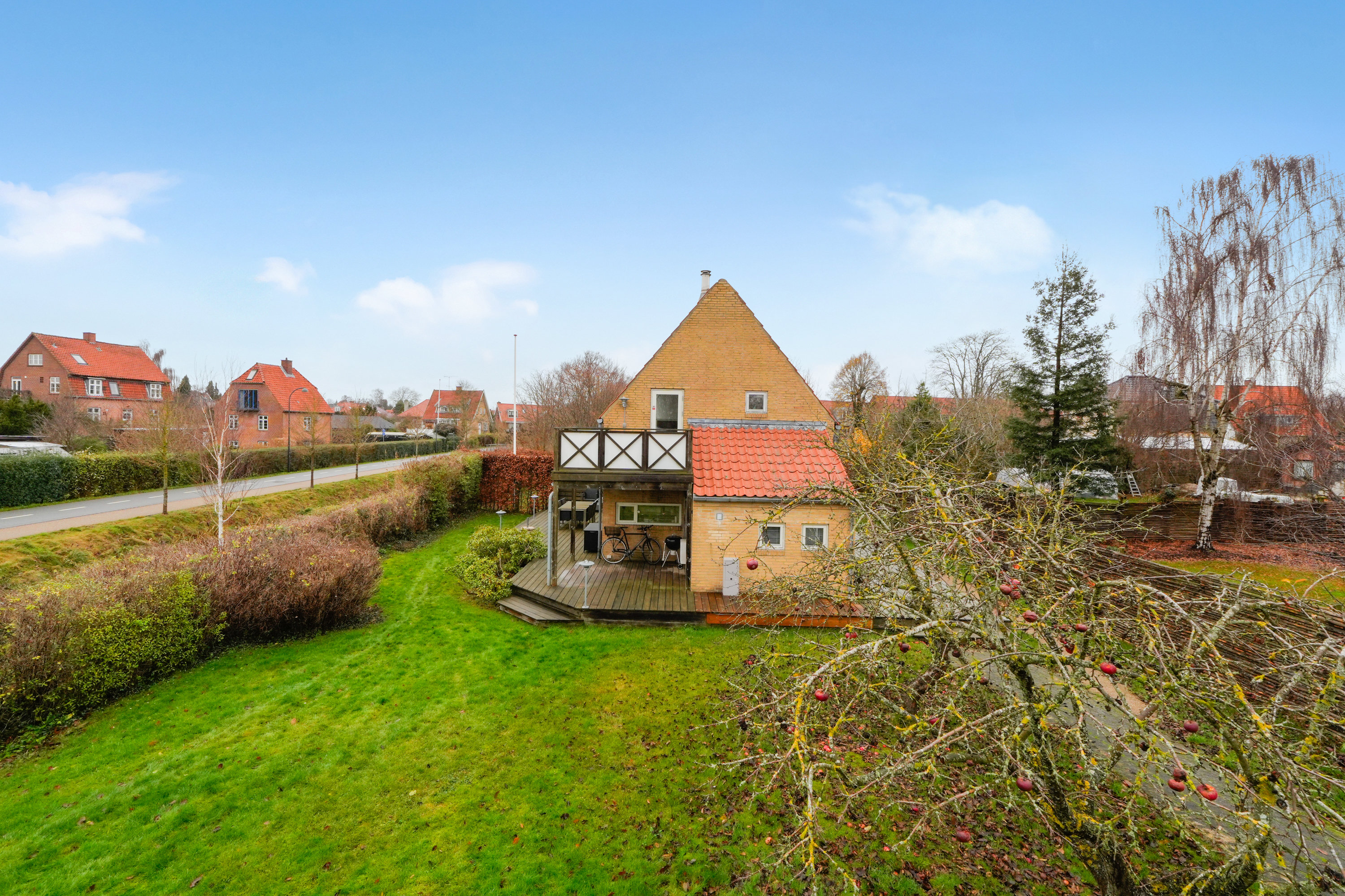 Fremhævet andet billede i fuldskærmstilstand. Billede af Snerlevej 10, 2820 Gentofte