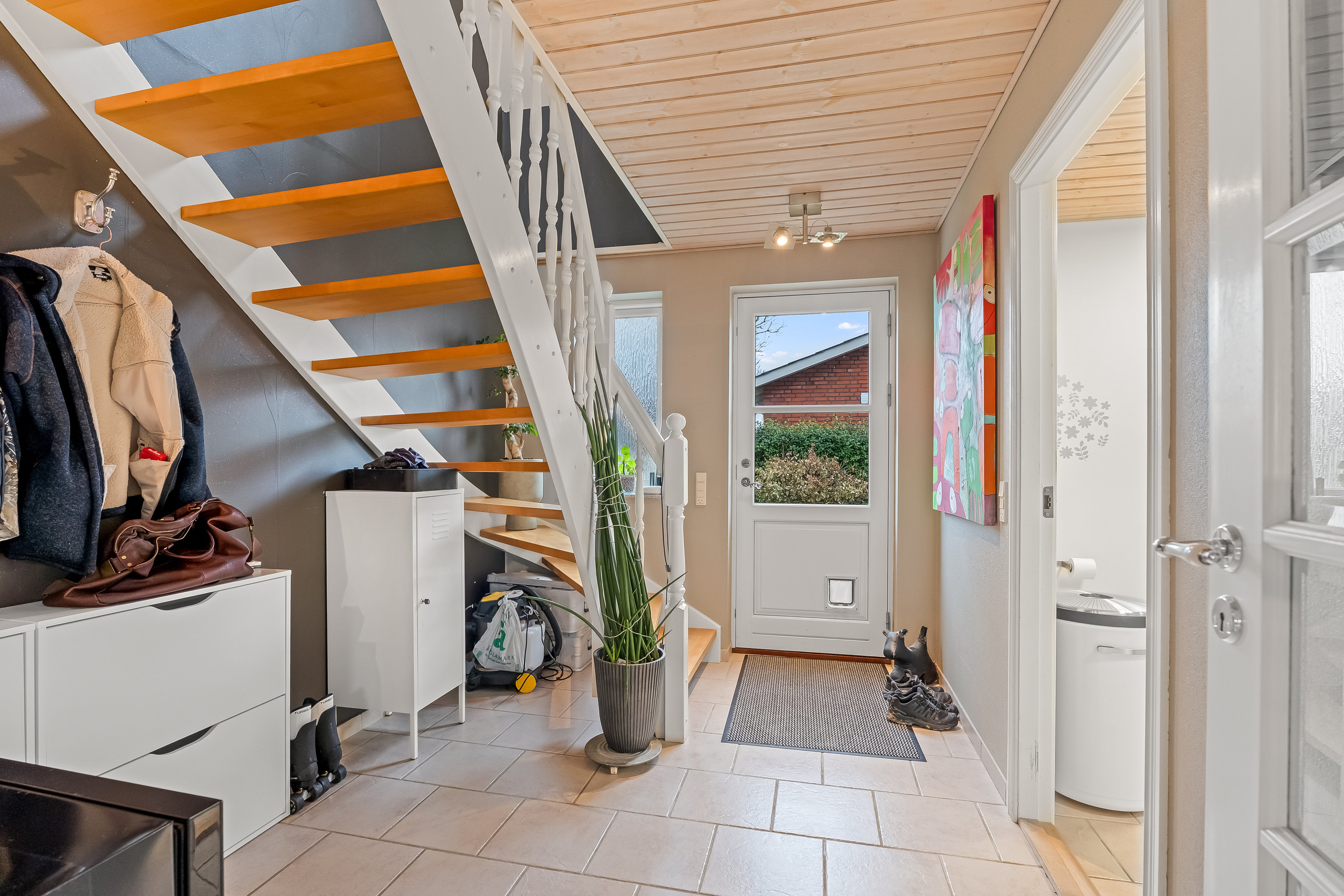 Fremhævet gang billede i fuldskærmstilstand. Billede af Pederstrupvej 1, 4900 Nakskov