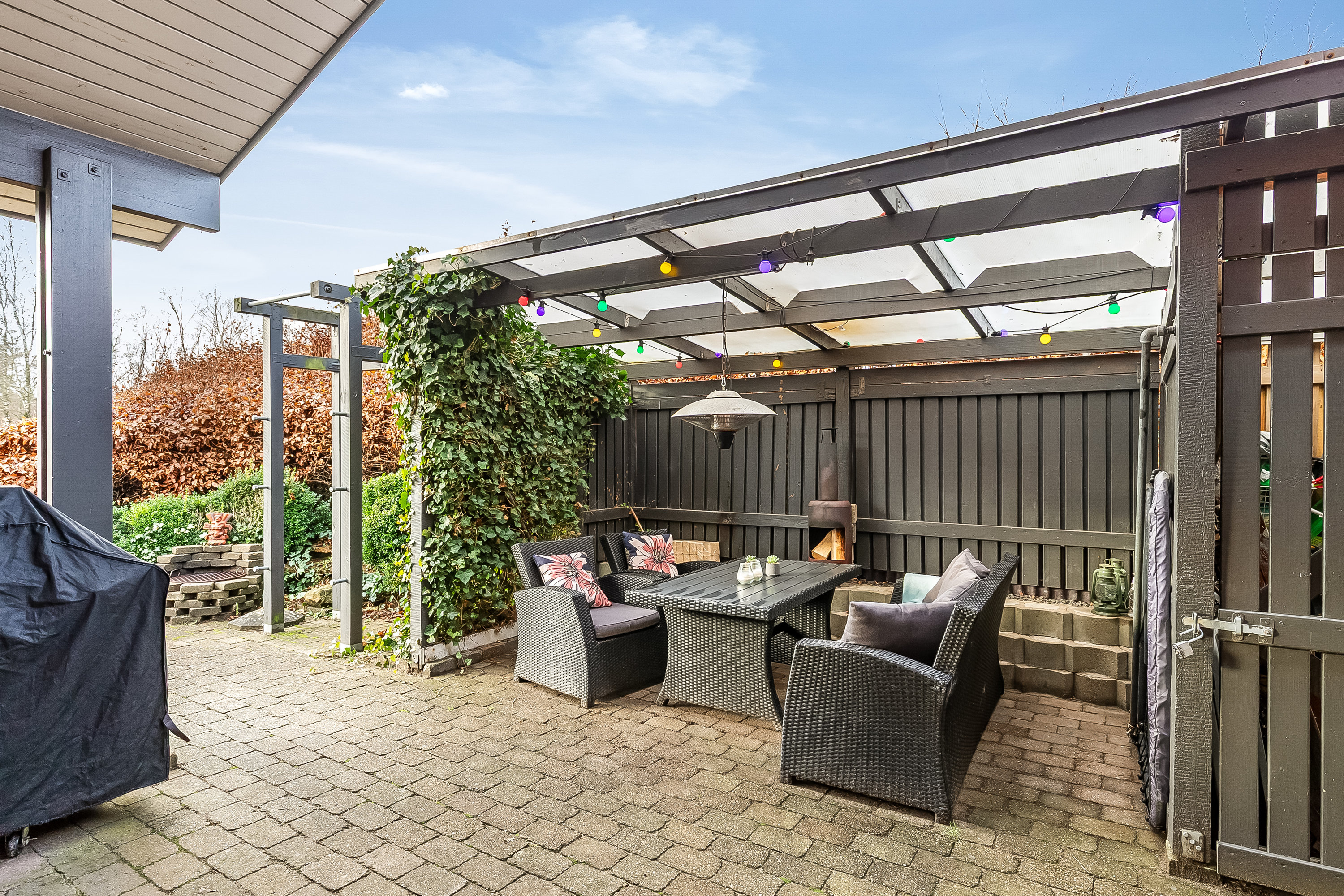 Fremhævet terrasse billede i fuldskærmstilstand. Billede af Sønderskovvej 7, 7100 Vejle