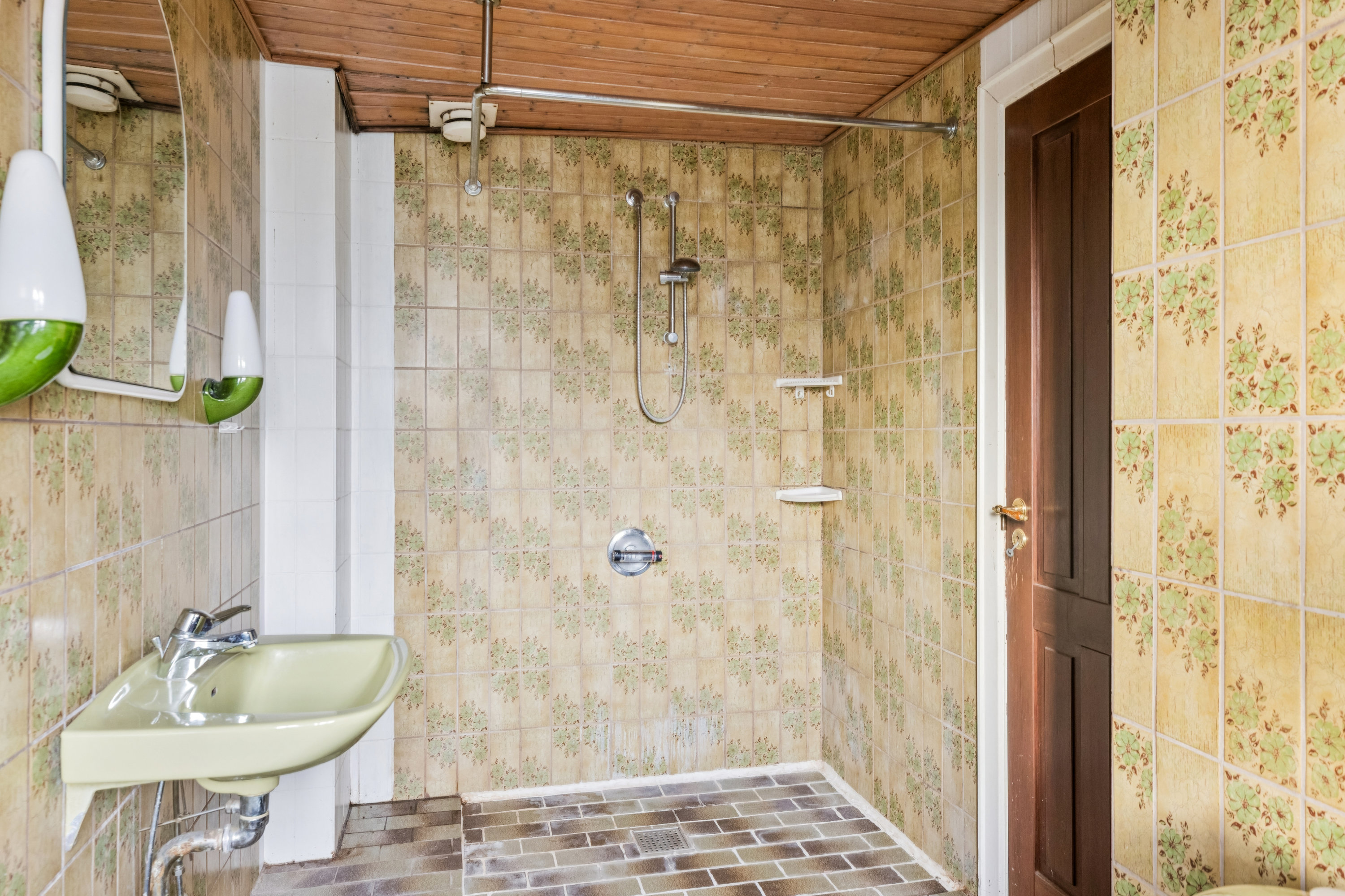 Fremhævet badeværelse billede i fuldskærmstilstand. Billede af Sejrsvej 71, Rinkenæs, 6300 Gråsten