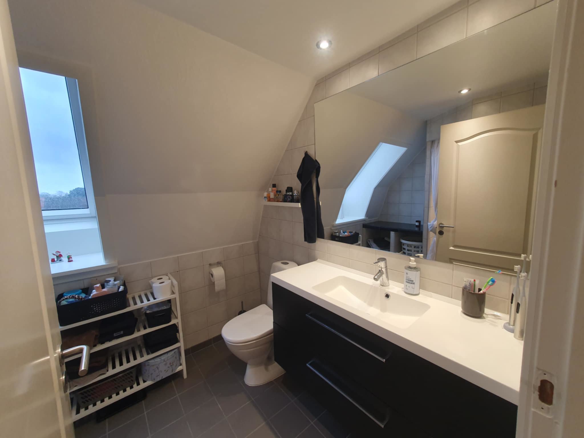 Fremhævet badeværelse billede i fuldskærmstilstand. Billede af Primulavej 18, 2., 7000 Fredericia