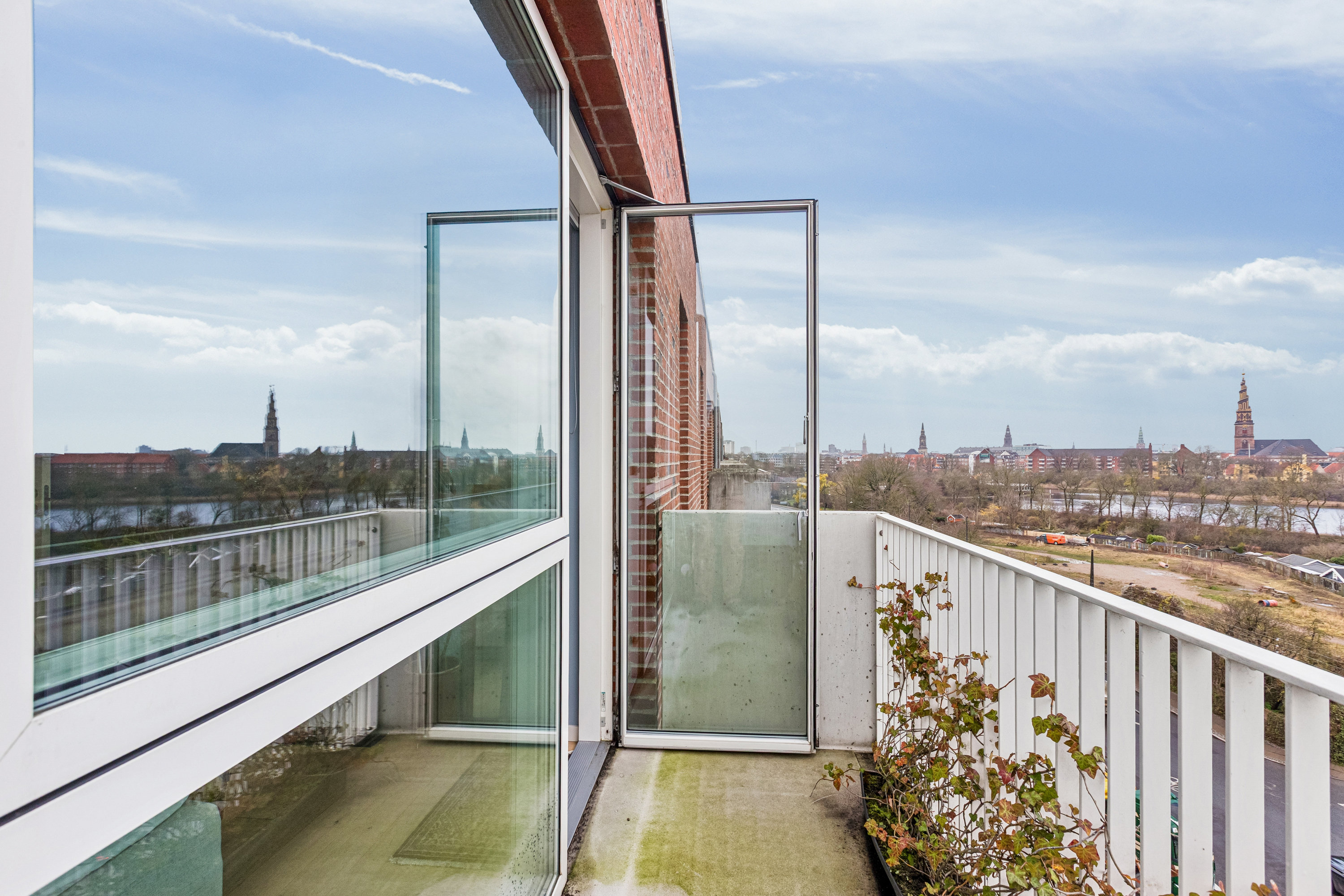 Miniaturebillede 2: altan. Billede af Markmandsgade 27, 5. th., 2300 København S