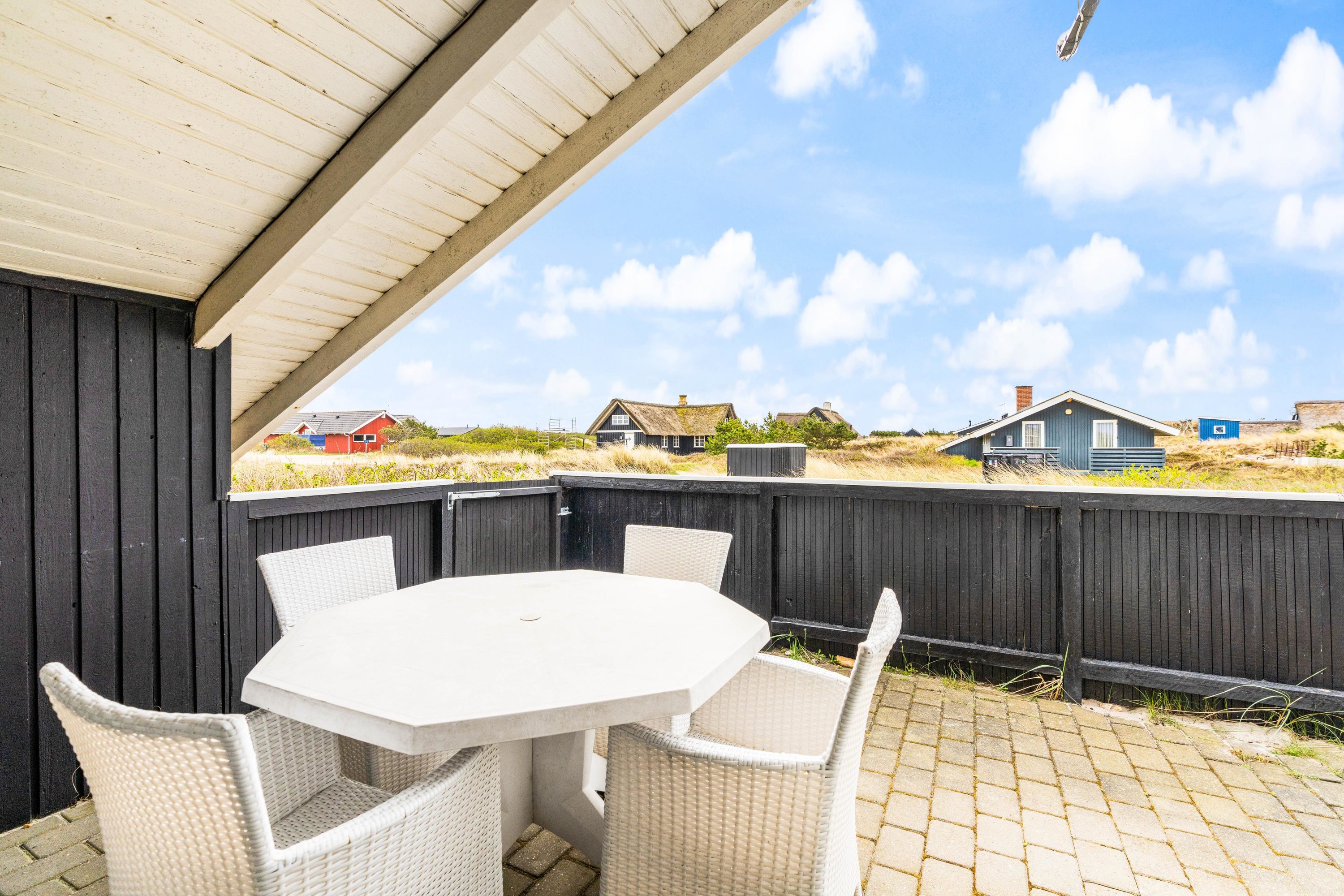 Fremhævet  billede i fuldskærmstilstand. Billede af Dortheasvej 62, Bjerregaard, 6960 Hvide Sande