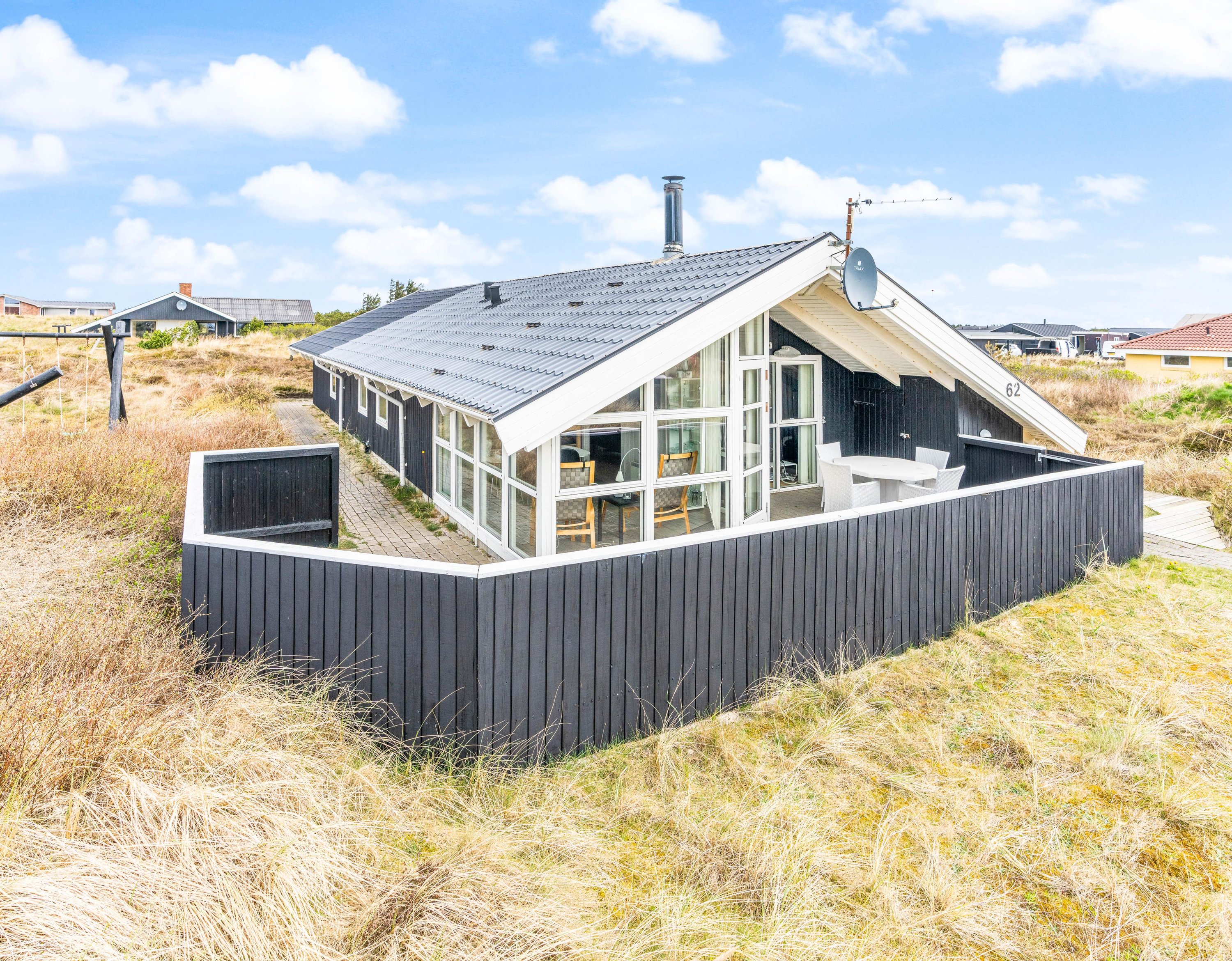 Fremhævet  billede i fuldskærmstilstand. Billede af Dortheasvej 62, Bjerregaard, 6960 Hvide Sande