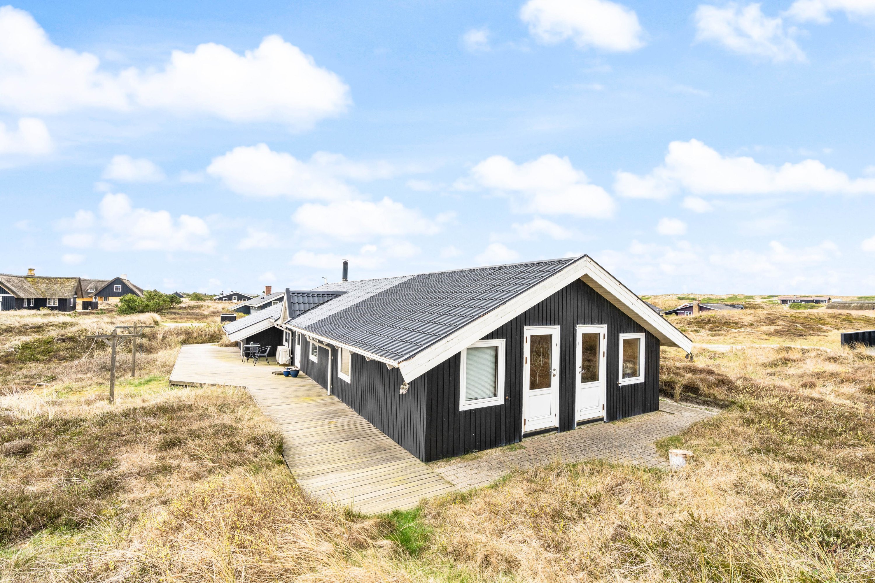 Fremhævet  billede i fuldskærmstilstand. Billede af Dortheasvej 62, Bjerregaard, 6960 Hvide Sande