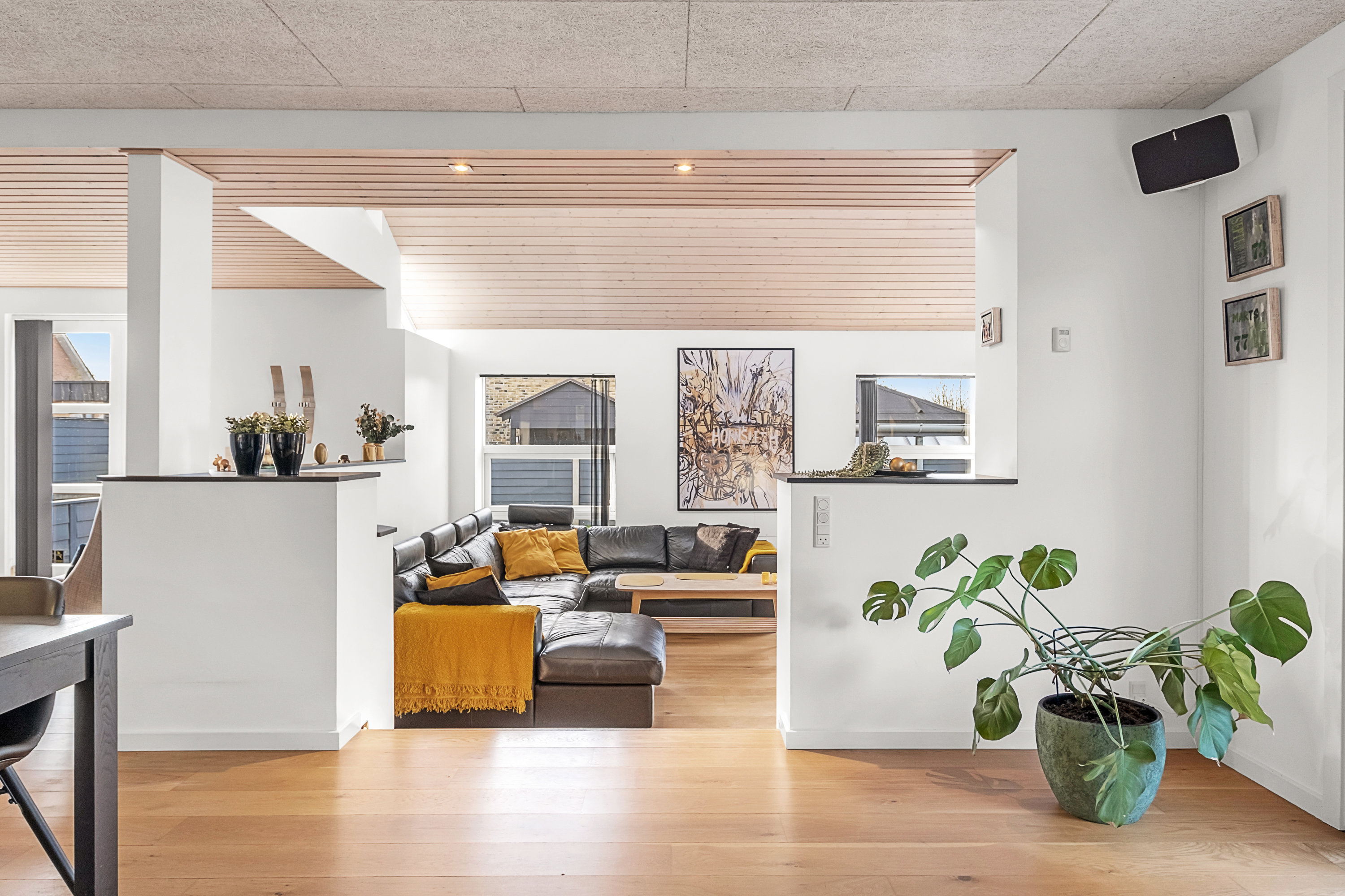 Fremhævet stue billede i fuldskærmstilstand. Billede af Trojavej 14, Hårup, 8530 Hjortshøj