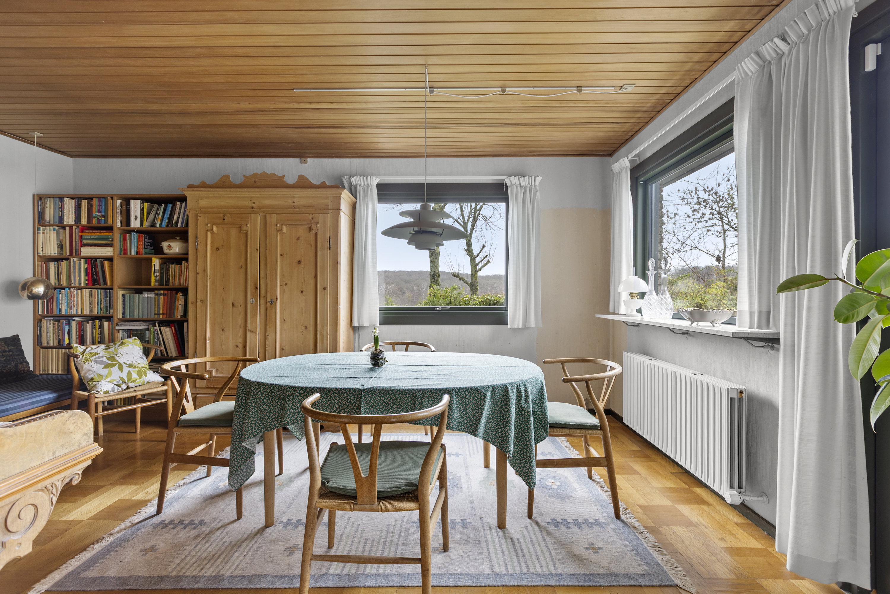 Fremhævet stue billede i fuldskærmstilstand. Billede af Fuglebakken 1, 4220 Korsør