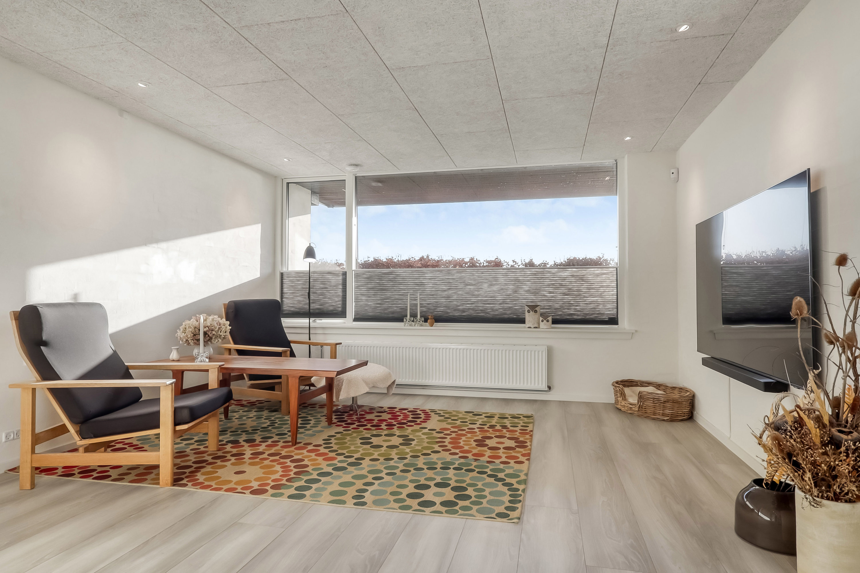 Fremhævet stue billede i fuldskærmstilstand. Billede af Rantzausmindevej 224, 5700 Svendborg