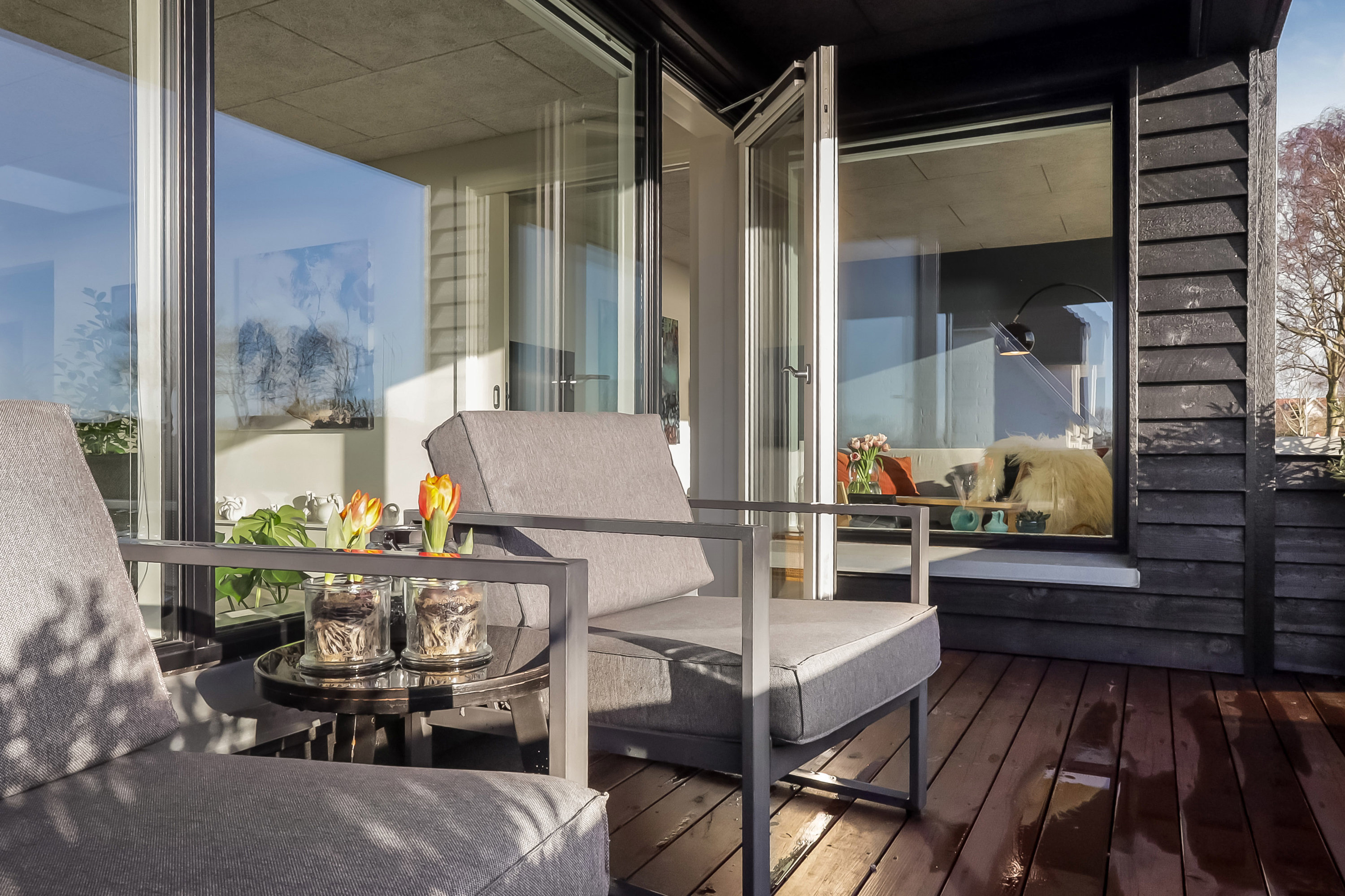 Fremhævet terrasse billede i fuldskærmstilstand. Billede af Rantzausmindevej 224, 5700 Svendborg