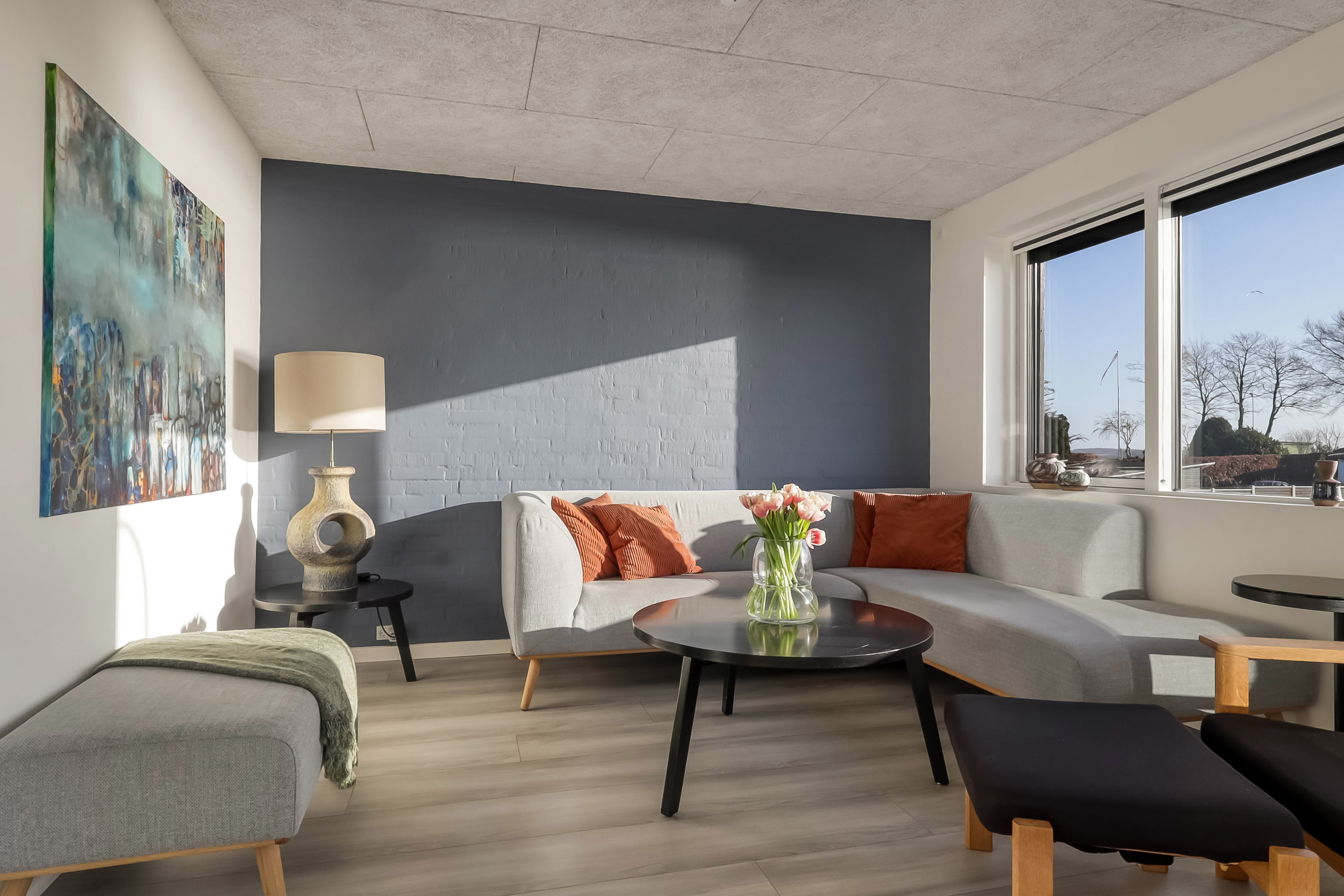 Fremhævet stue billede i fuldskærmstilstand. Billede af Rantzausmindevej 224, 5700 Svendborg