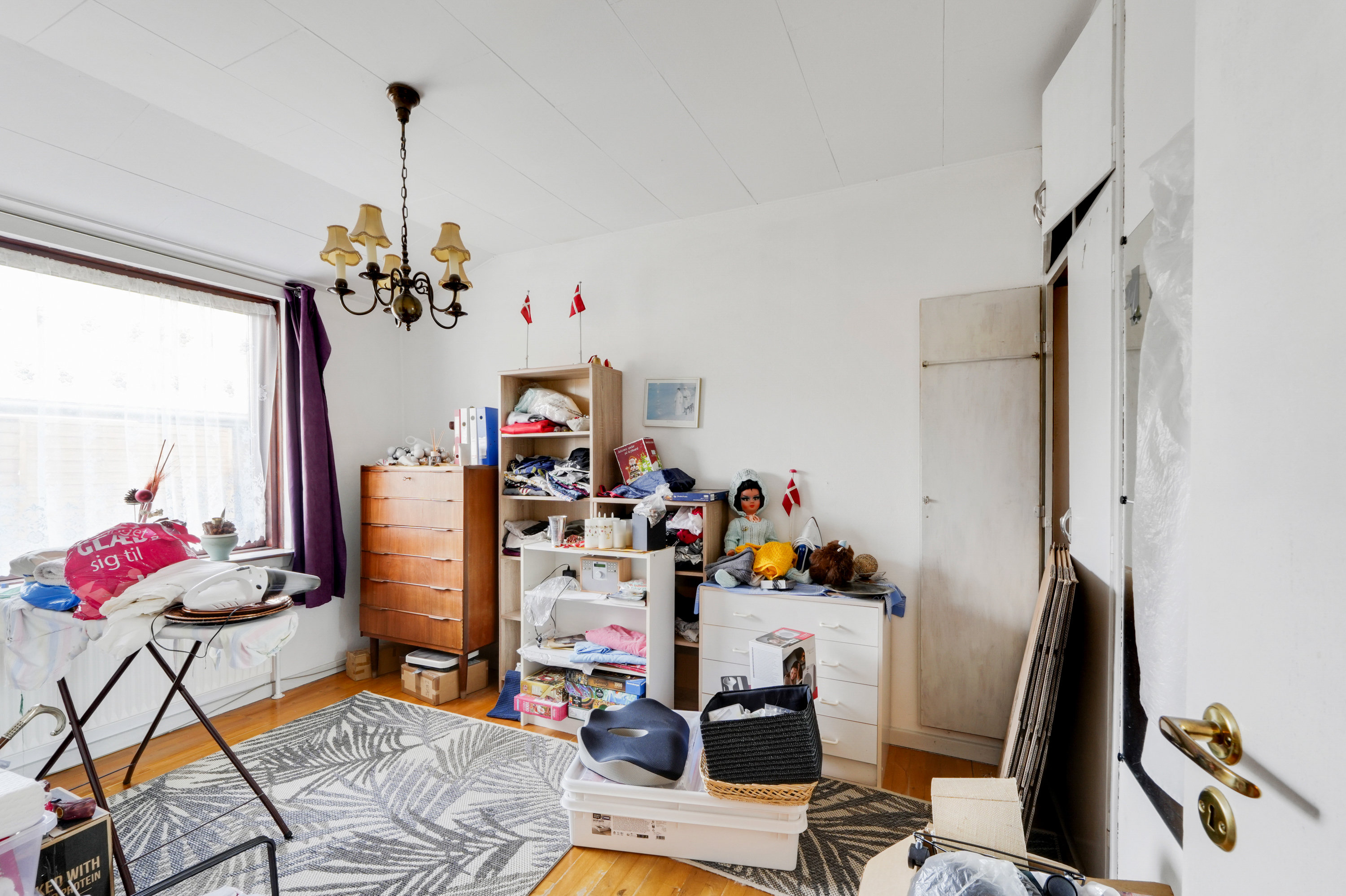 Fremhævet andet billede i fuldskærmstilstand. Billede af Roasvej 30, 2750 Ballerup