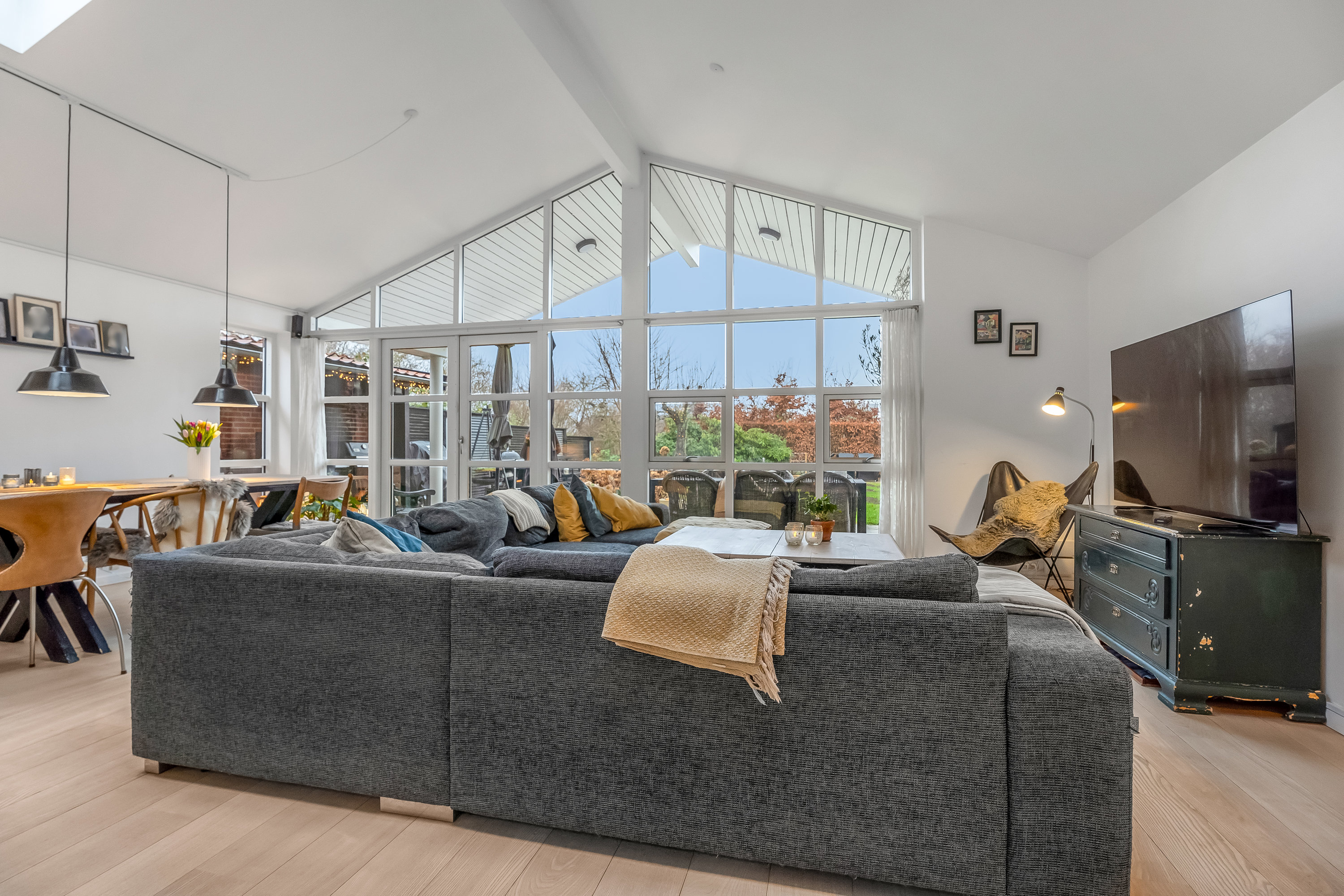 Fremhævet stue billede i fuldskærmstilstand. Billede af Skandsen 28, 4900 Nakskov