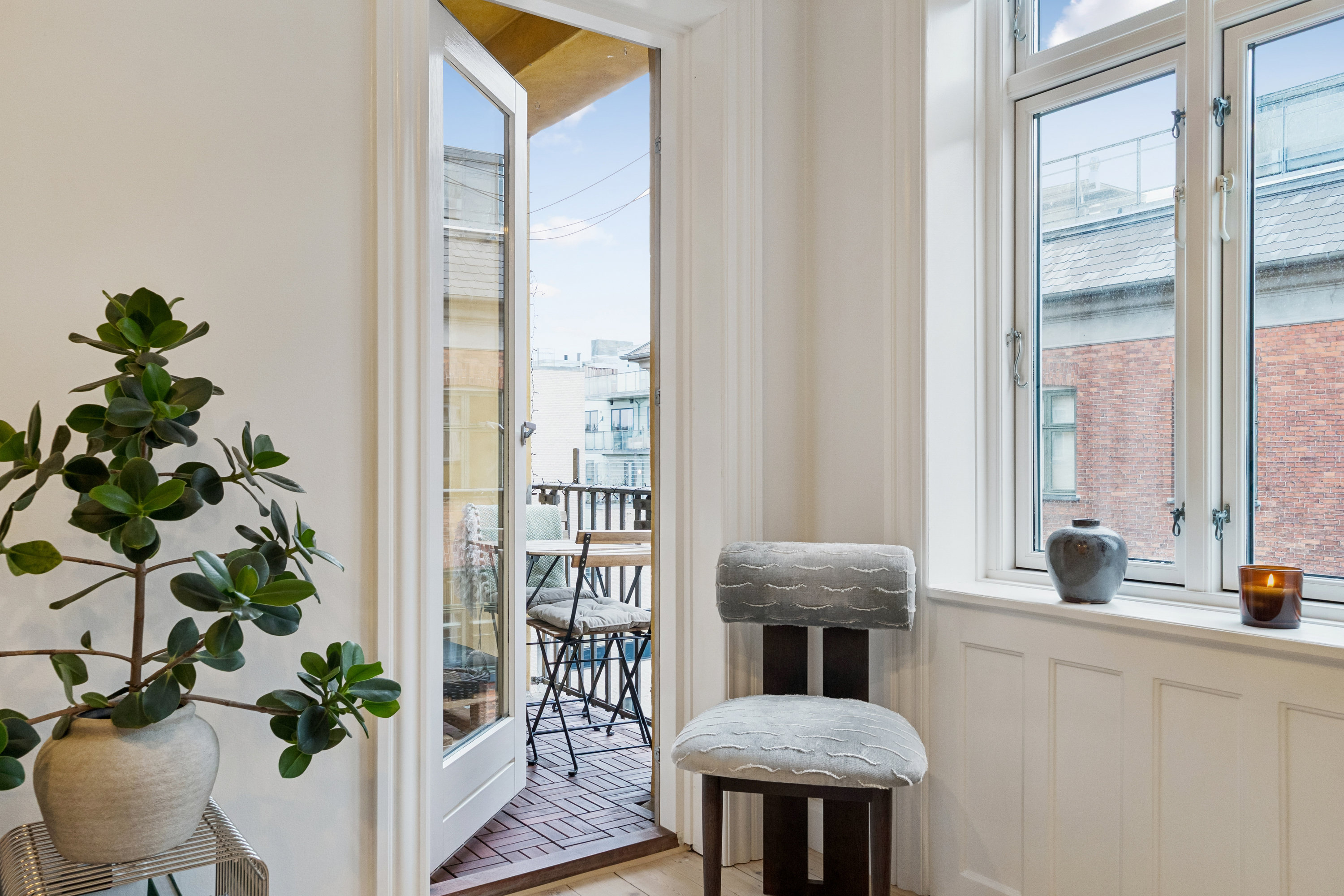 Fremhævet køkken billede i fuldskærmstilstand. Billede af Farumgade 7, 4. tv., 2200 København N