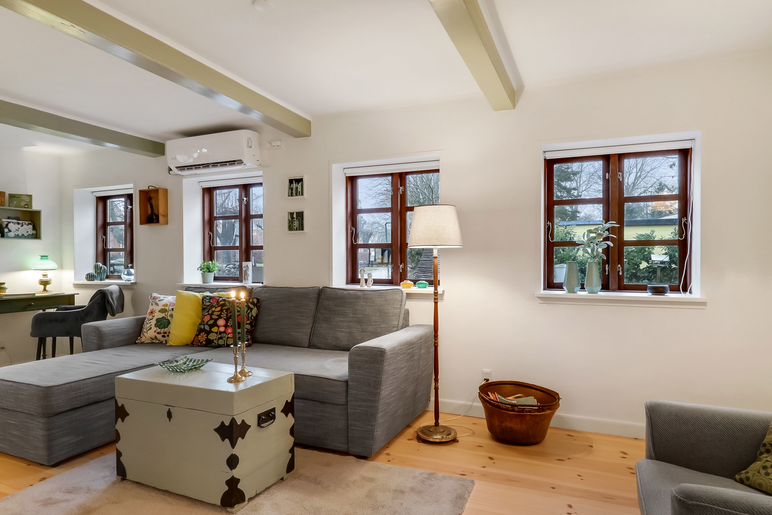 Fremhævet stue billede i fuldskærmstilstand. Billede af Strædet 13, Drejø, 5700 Svendborg