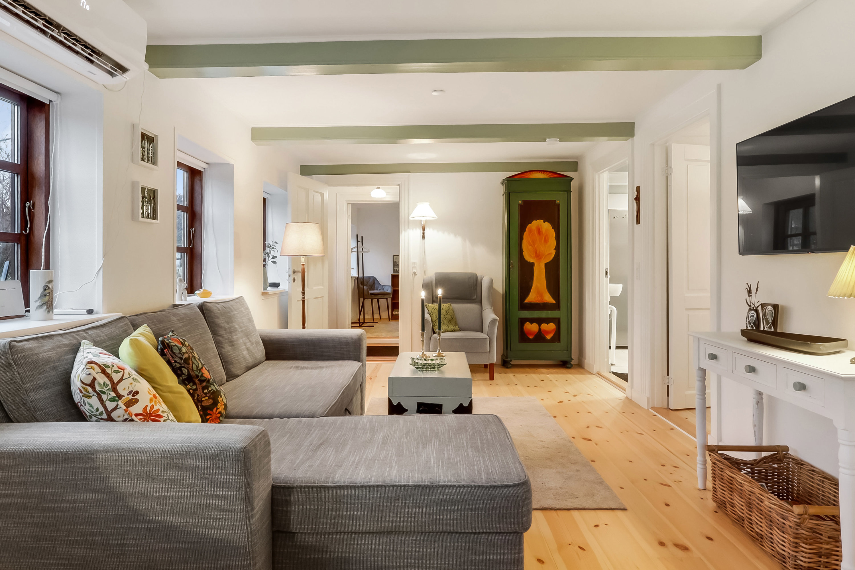 Fremhævet stue billede i fuldskærmstilstand. Billede af Strædet 13, Drejø, 5700 Svendborg