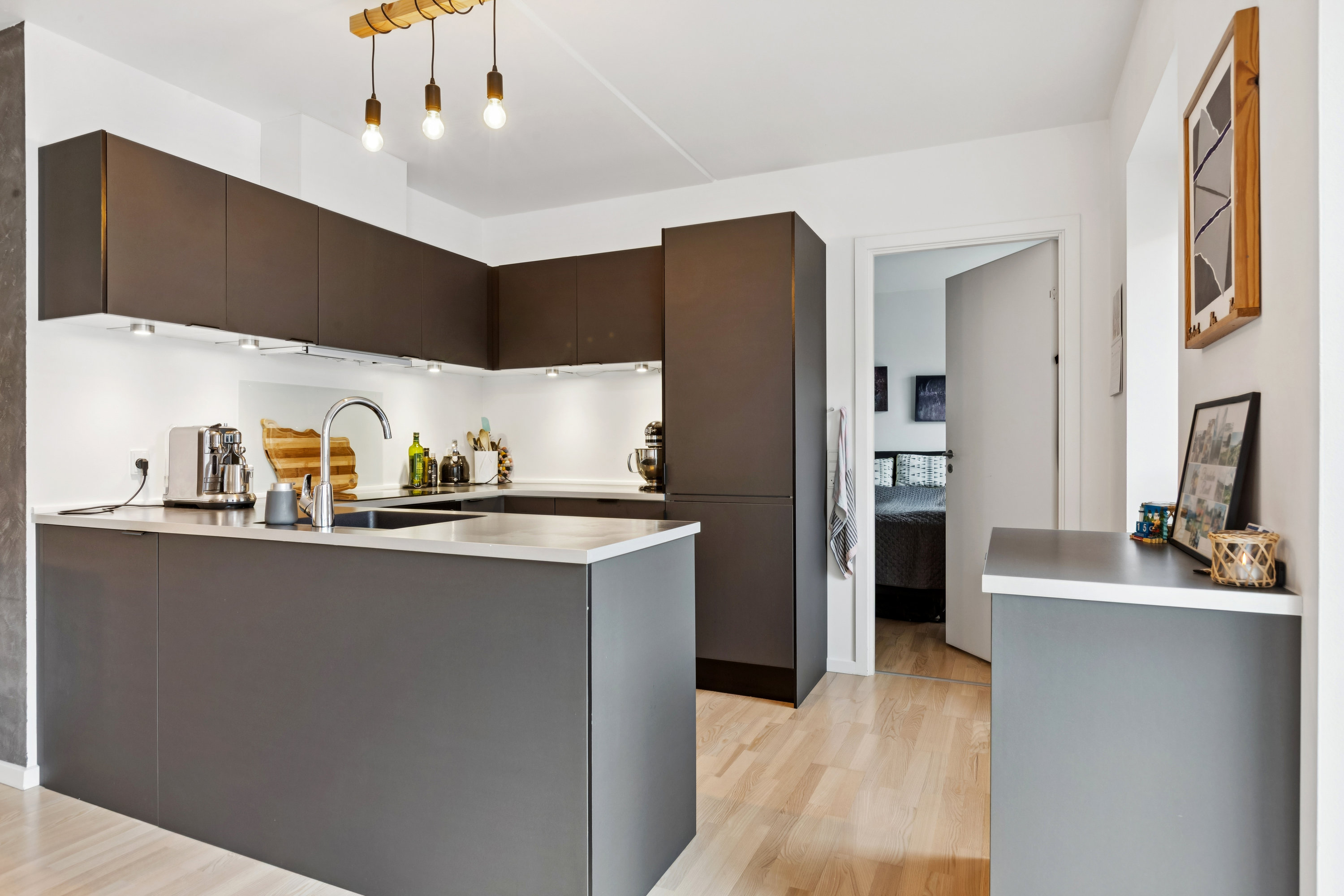 Miniaturebillede 2: køkken. Billede af Else Alfelts Vej 91, 2. tv., 2300 København S