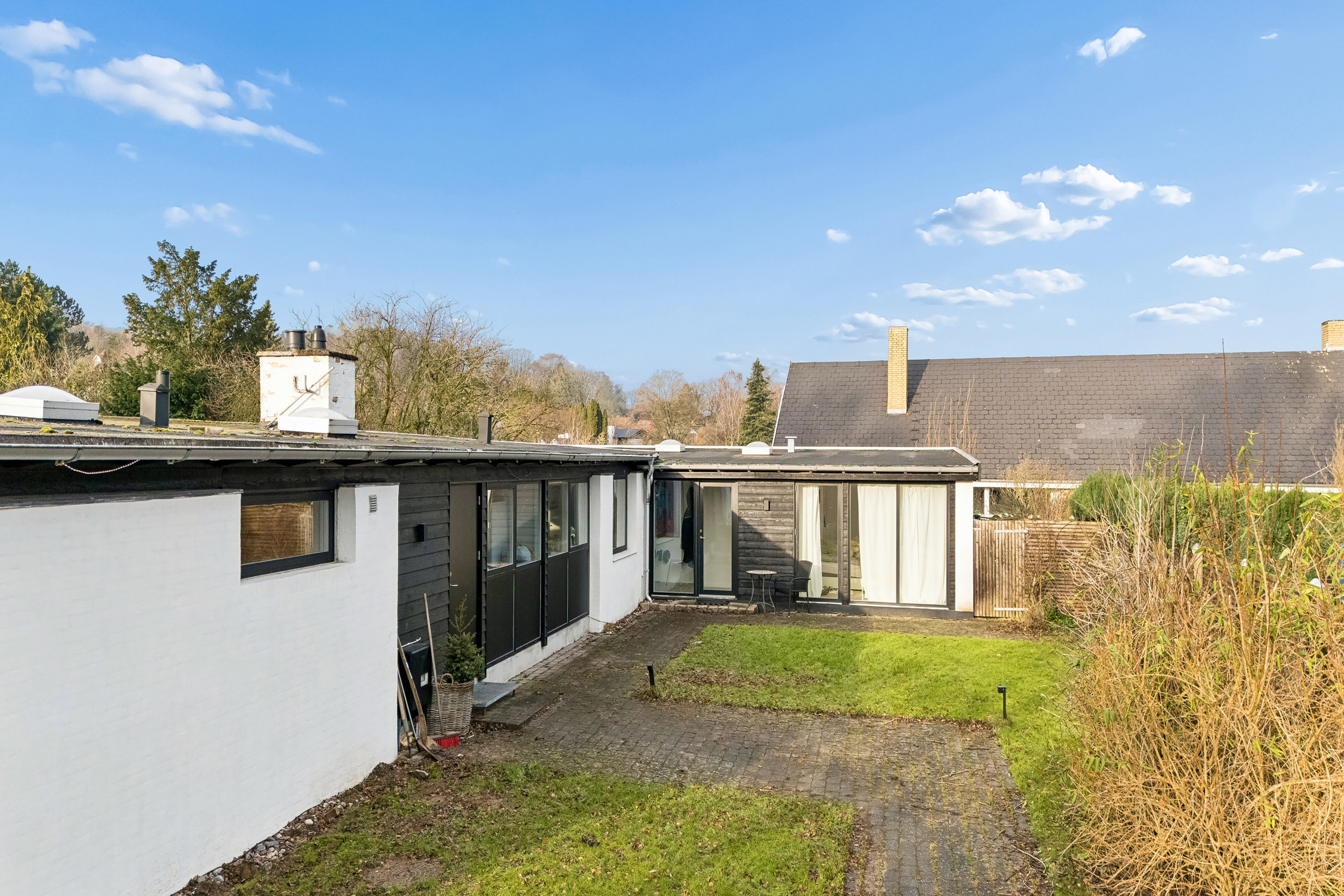 Fremhævet udendørs billede i fuldskærmstilstand. Billede af Gammel Holtevej 104C, Gl Holte, 2840 Holte