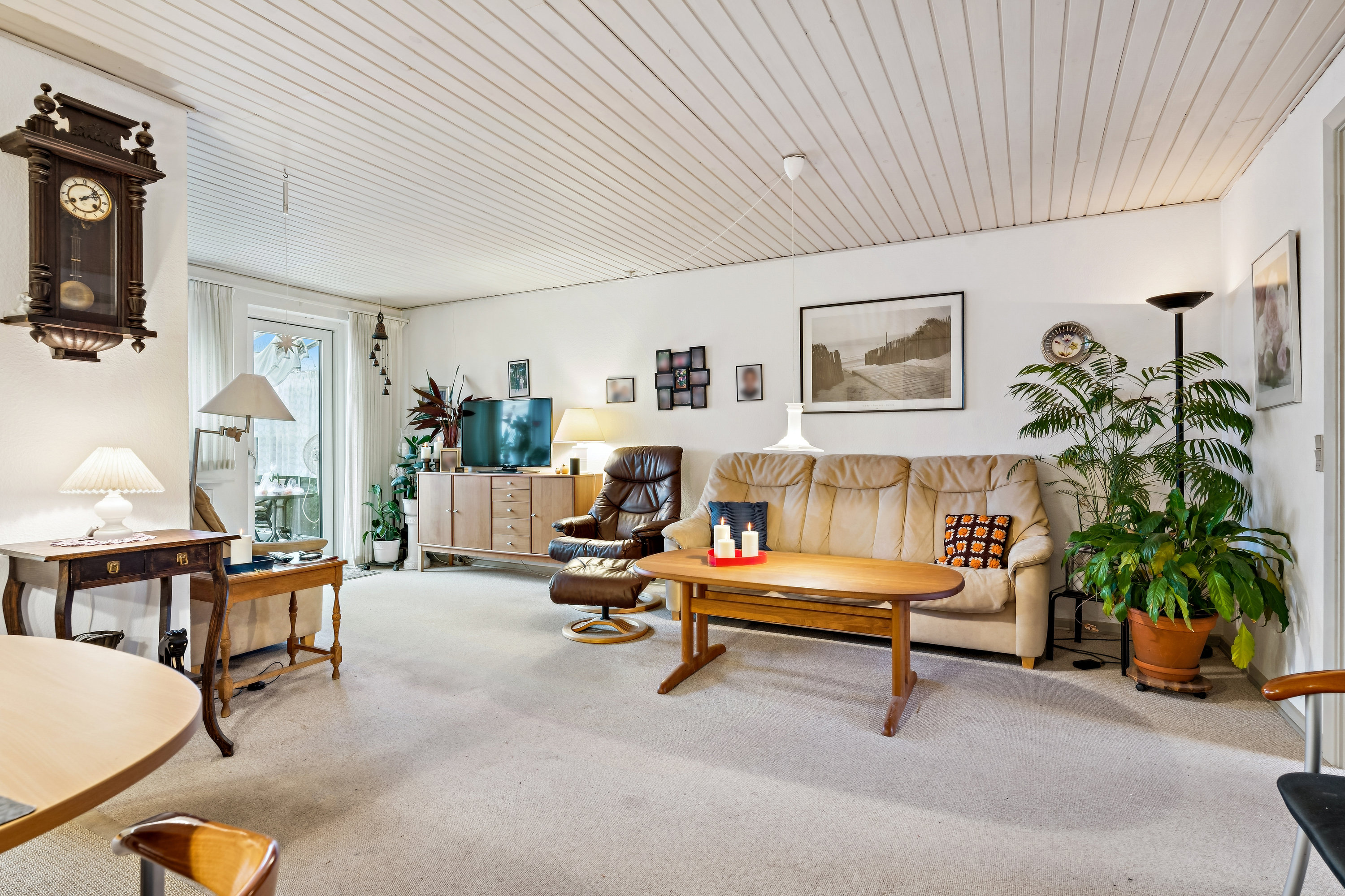 Fremhævet stue billede i fuldskærmstilstand. Billede af Bøgelunden 13, 8722 Hedensted