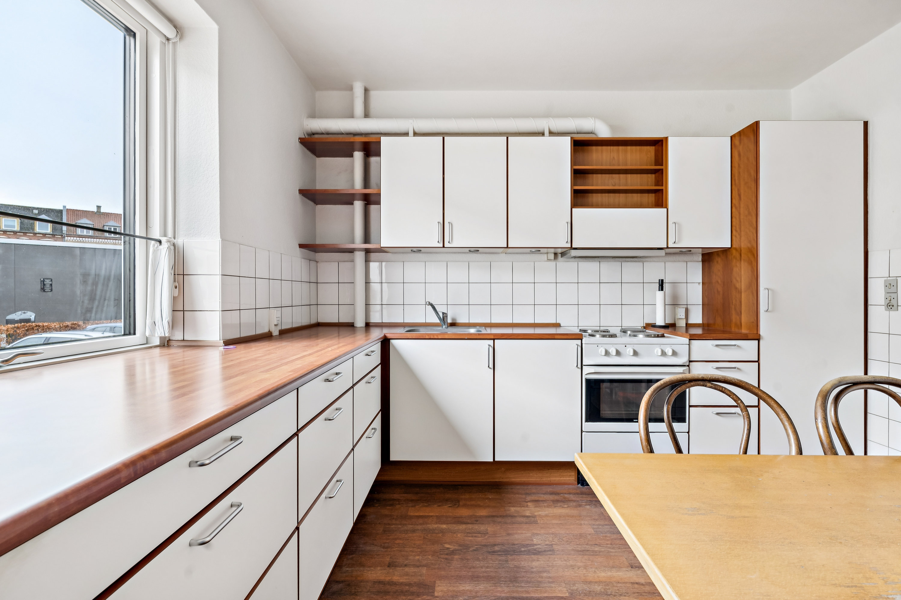 Fremhævet køkken billede i fuldskærmstilstand. Billede af Bygholm Parkvej 13A, st.. tv., Midtbyen, 8700 Horsens