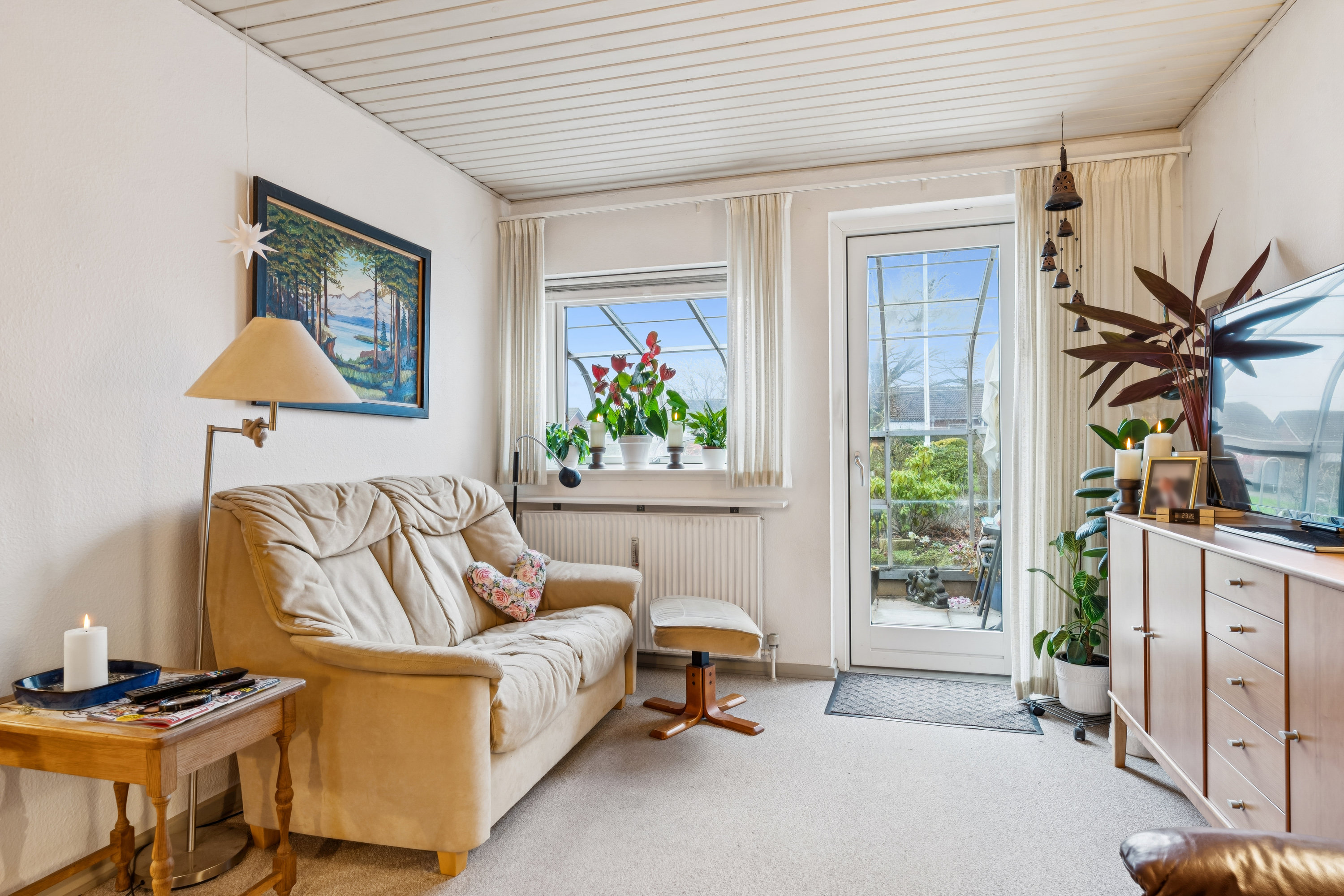 Fremhævet stue billede i fuldskærmstilstand. Billede af Bøgelunden 13, 8722 Hedensted