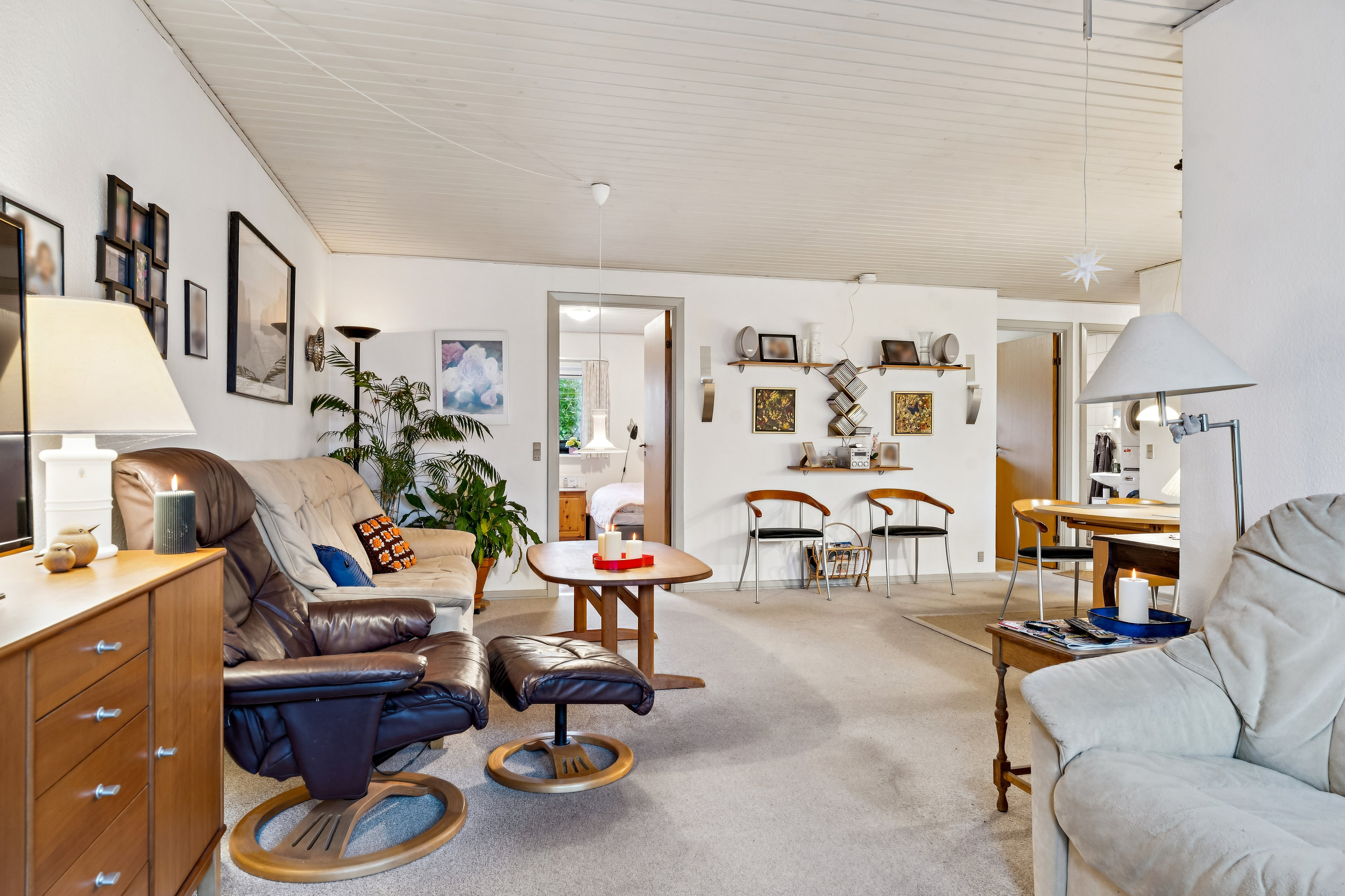 Fremhævet stue billede i fuldskærmstilstand. Billede af Bøgelunden 13, 8722 Hedensted