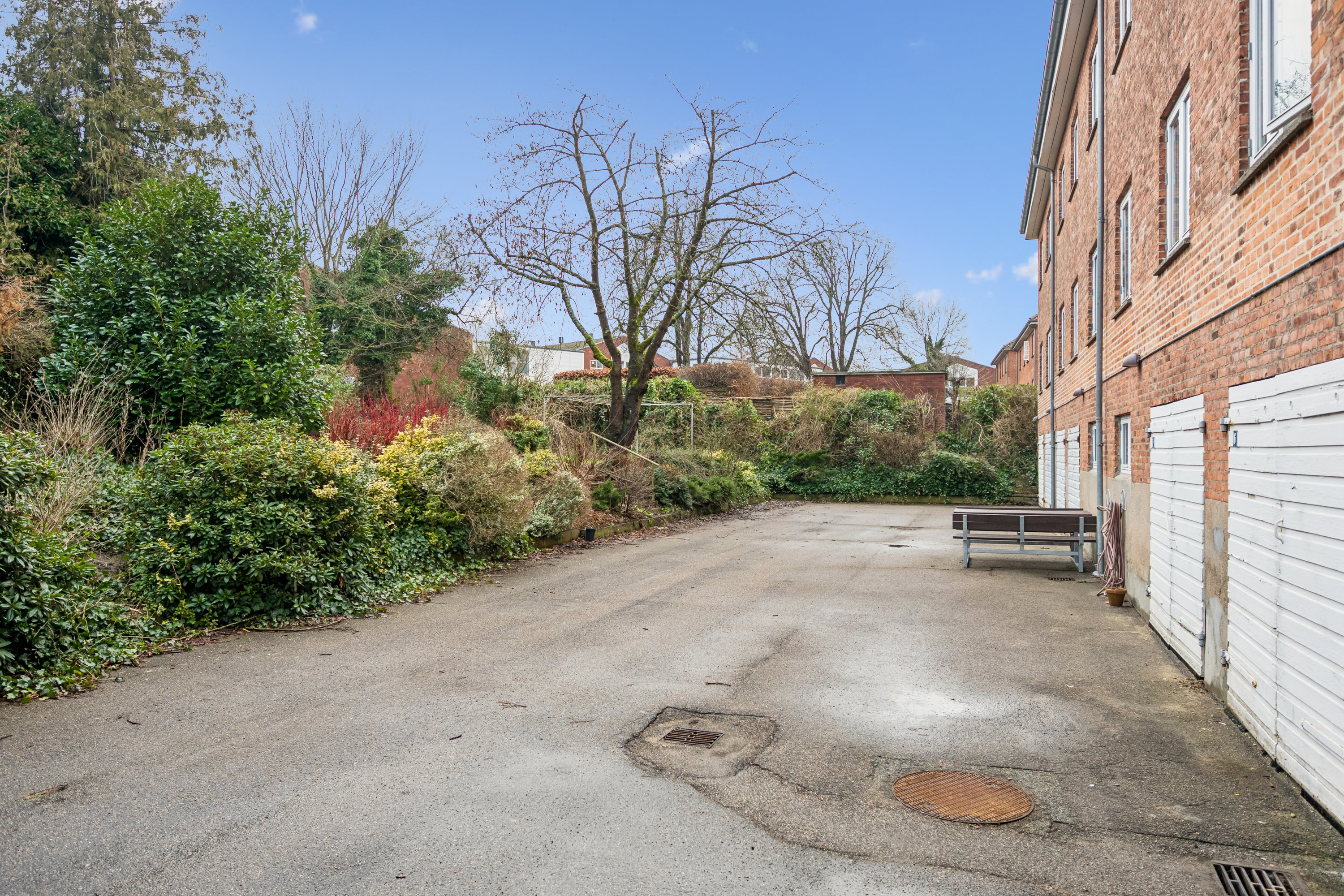 Fremhævet andet billede i fuldskærmstilstand. Billede af Søndersøvej 33A, st.. th., 2820 Gentofte