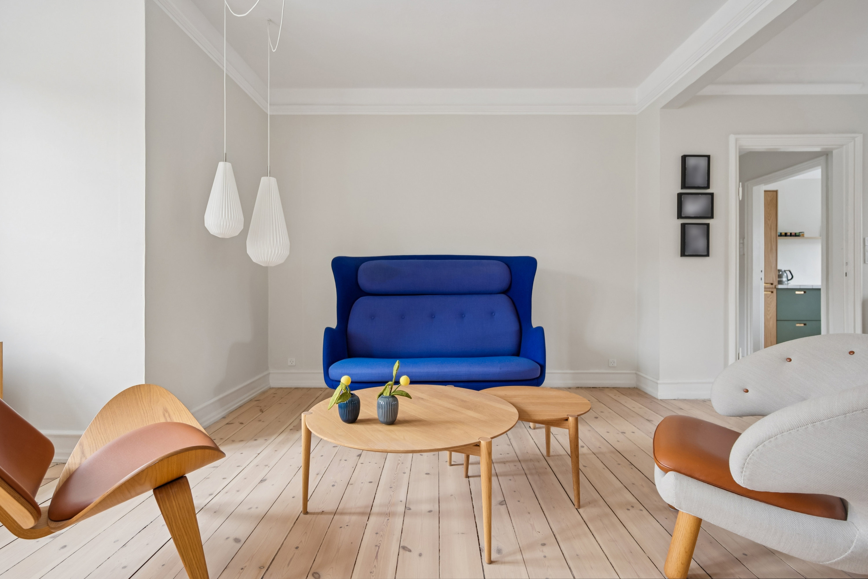 Fremhævet stue billede i fuldskærmstilstand. Billede af Buddingevej 46A, 2800 Kongens Lyngby