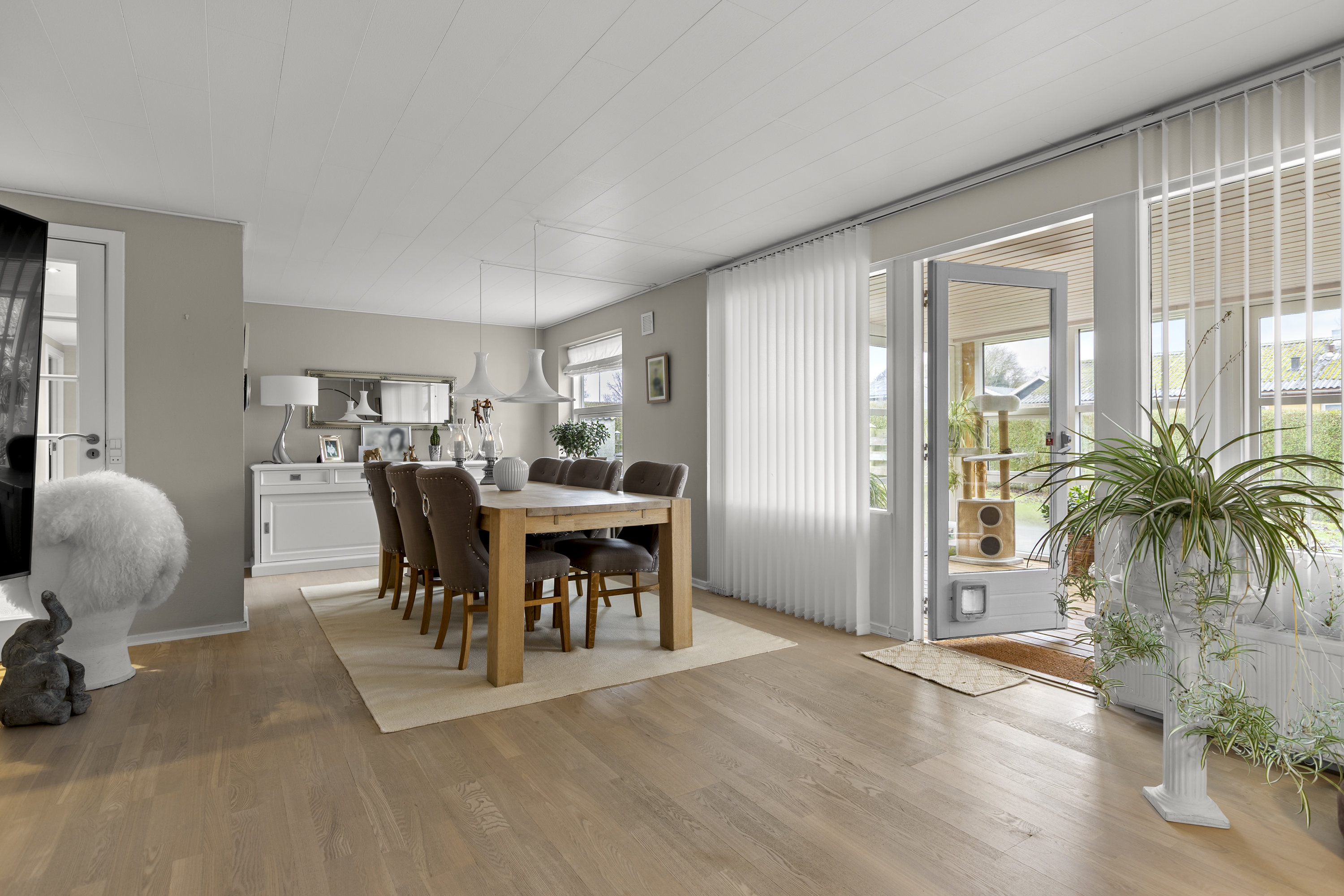 Fremhævet stue billede i fuldskærmstilstand. Billede af Marsvej 1, 4200 Slagelse