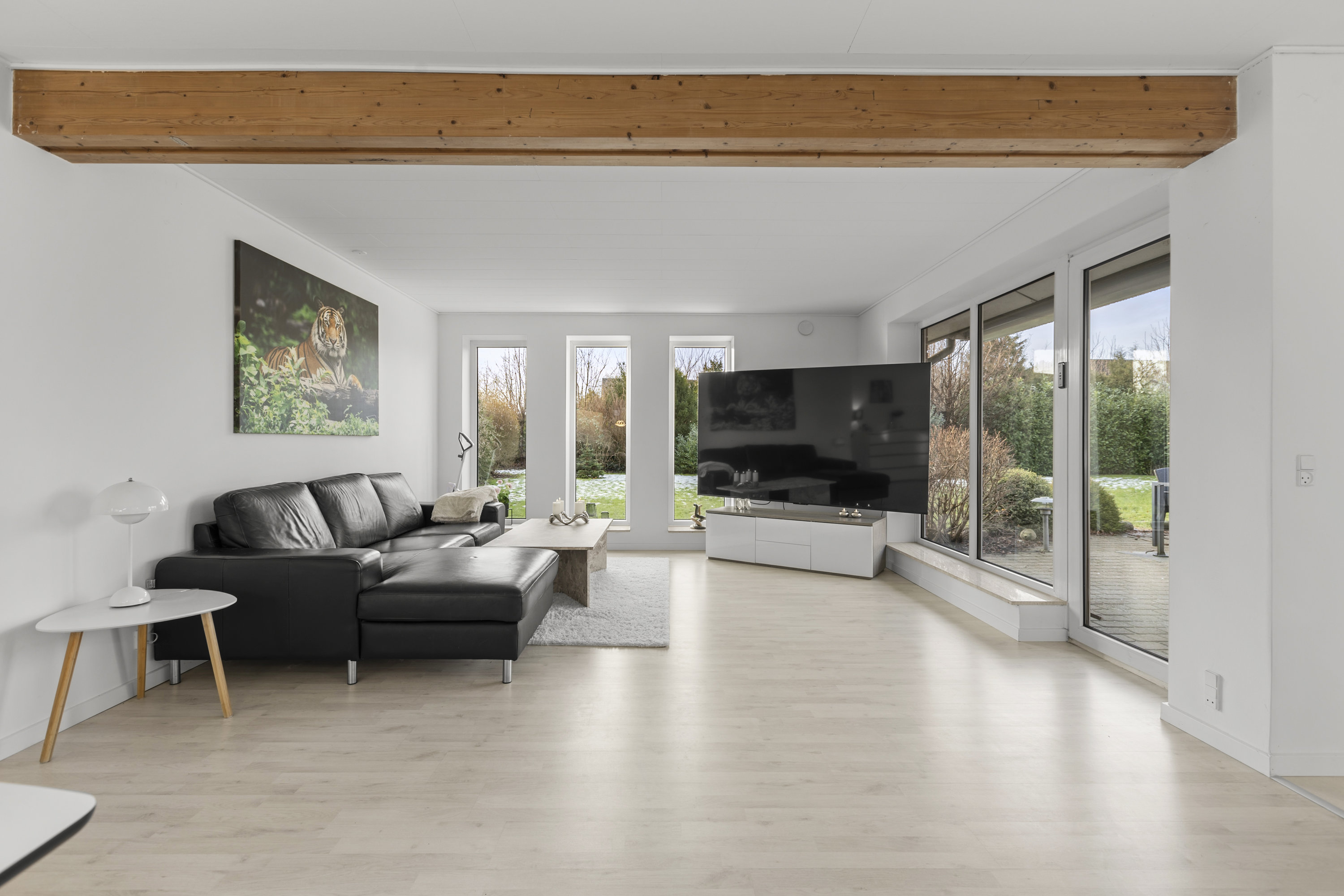 Fremhævet stue billede i fuldskærmstilstand. Billede af Bymarken 50, 4490 Jerslev Sjælland