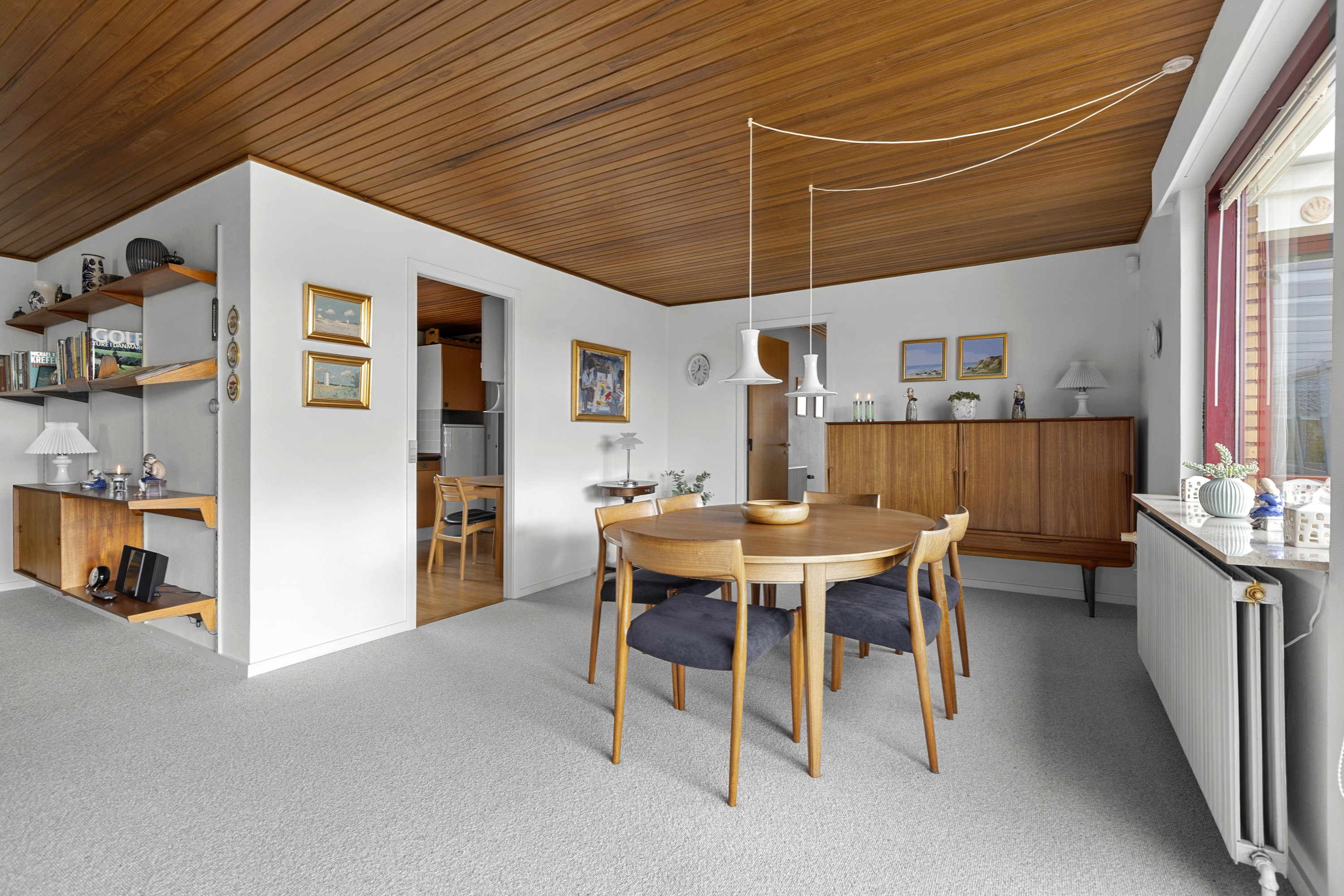 Fremhævet stue billede i fuldskærmstilstand. Billede af Rugvej 8, 4220 Korsør