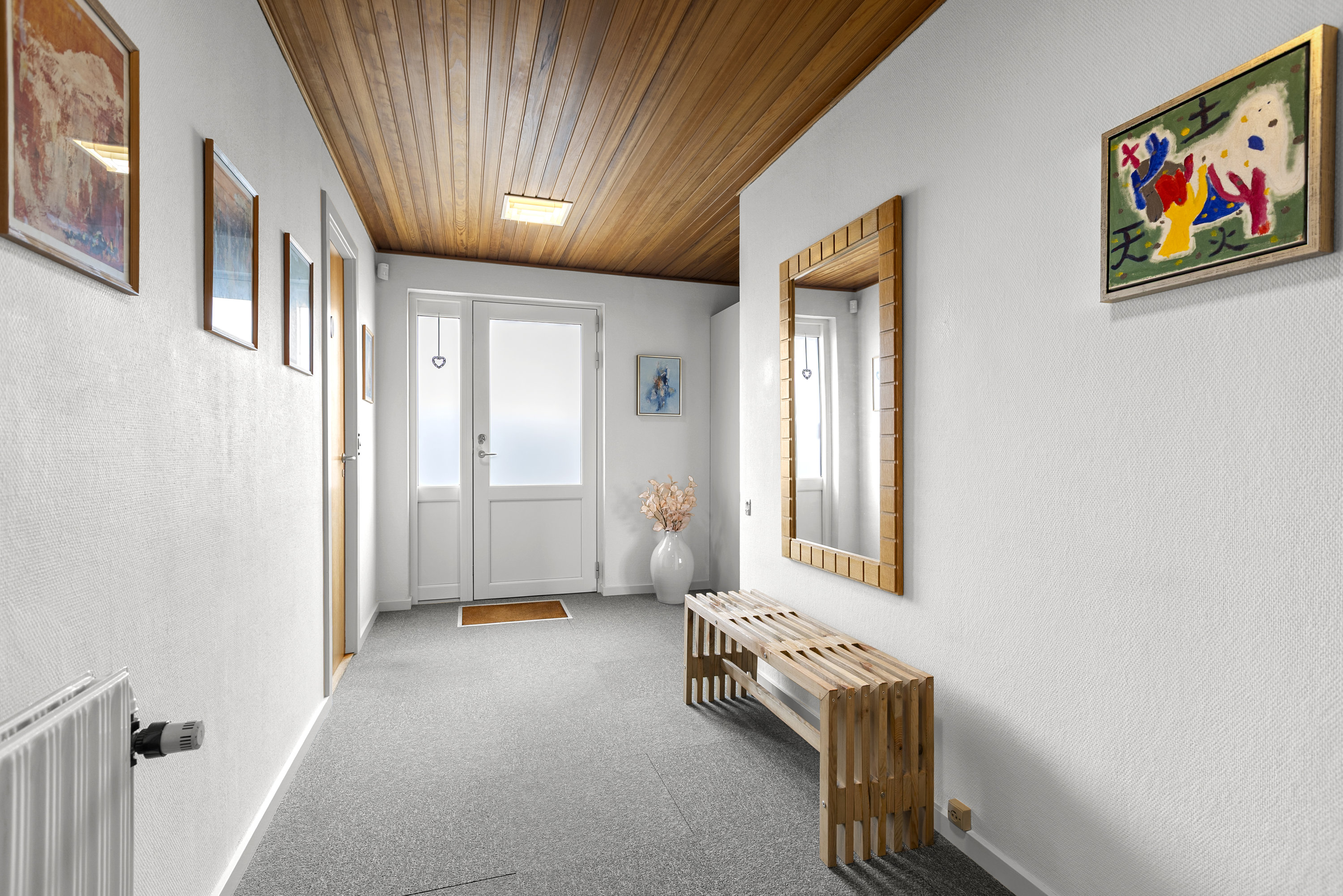 Fremhævet entré billede i fuldskærmstilstand. Billede af Rugvej 8, 4220 Korsør