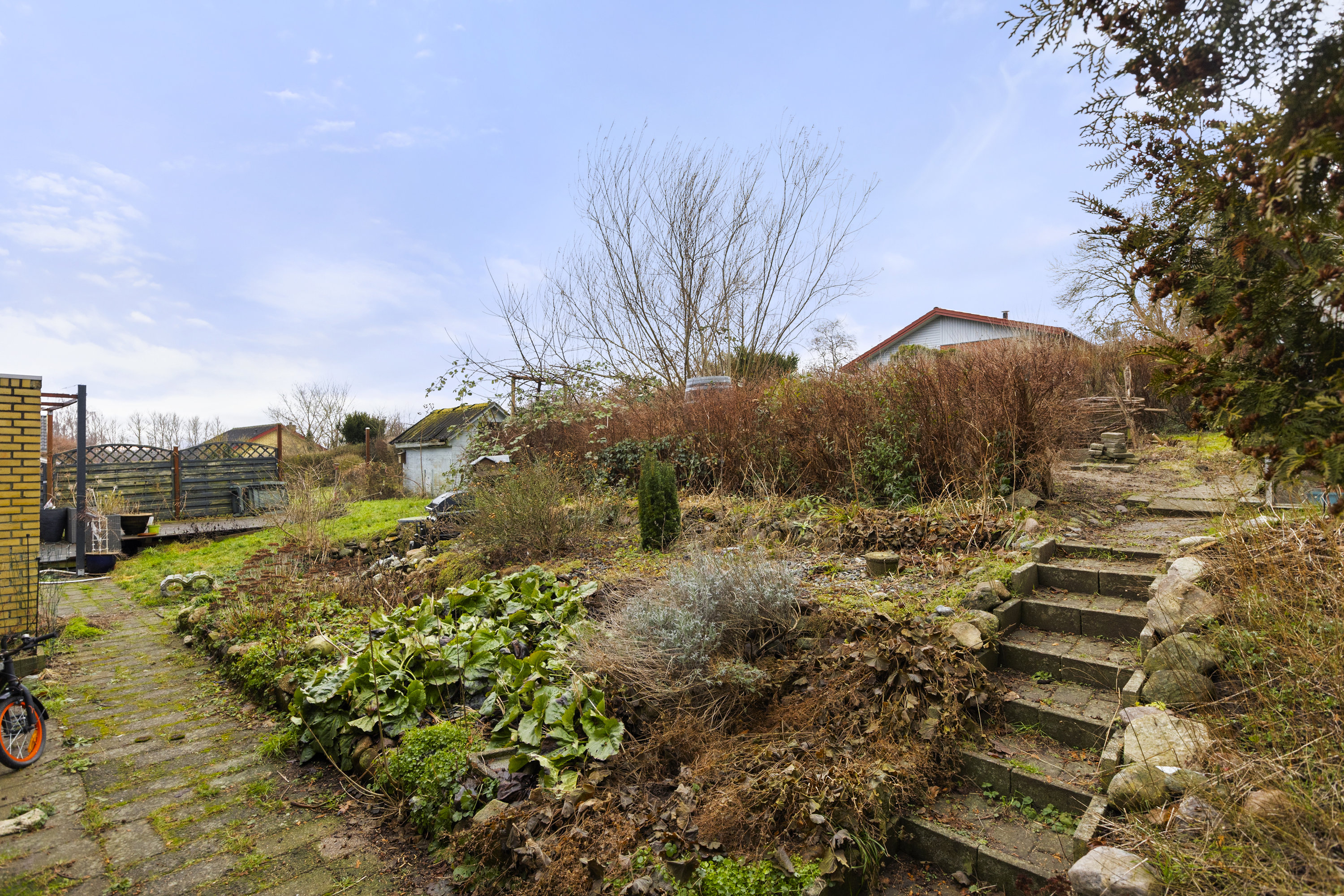 Fremhævet have billede i fuldskærmstilstand. Billede af Gravestykket 1, Havrebjerg, 4200 Slagelse