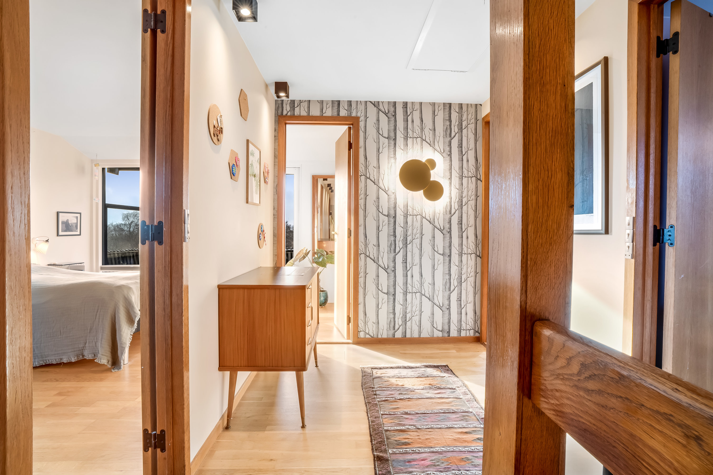 Fremhævet gang billede i fuldskærmstilstand. Billede af I.H.Mundts Vej 26, 2830 Virum