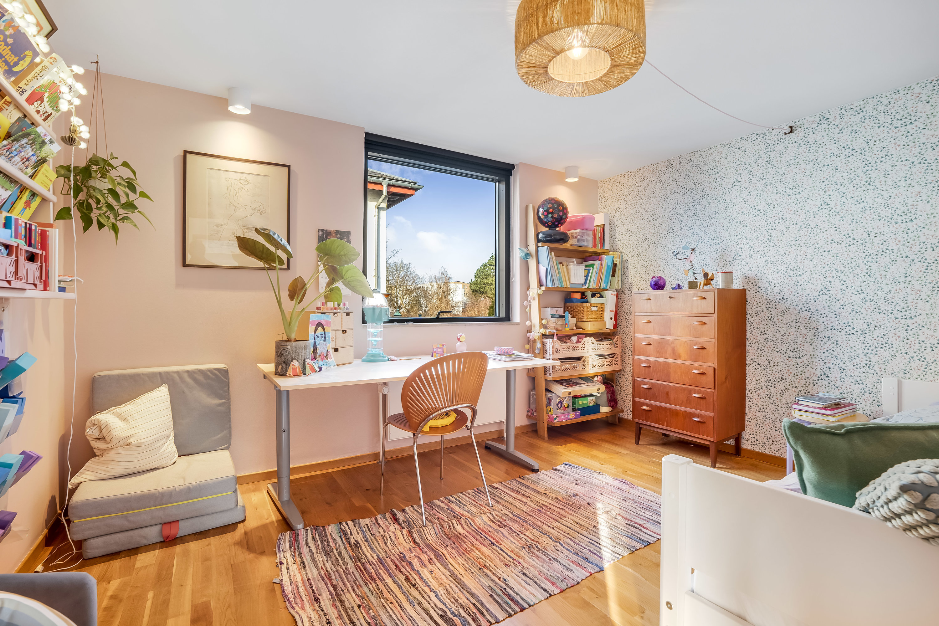 Fremhævet værelse billede i fuldskærmstilstand. Billede af I.H.Mundts Vej 26, 2830 Virum