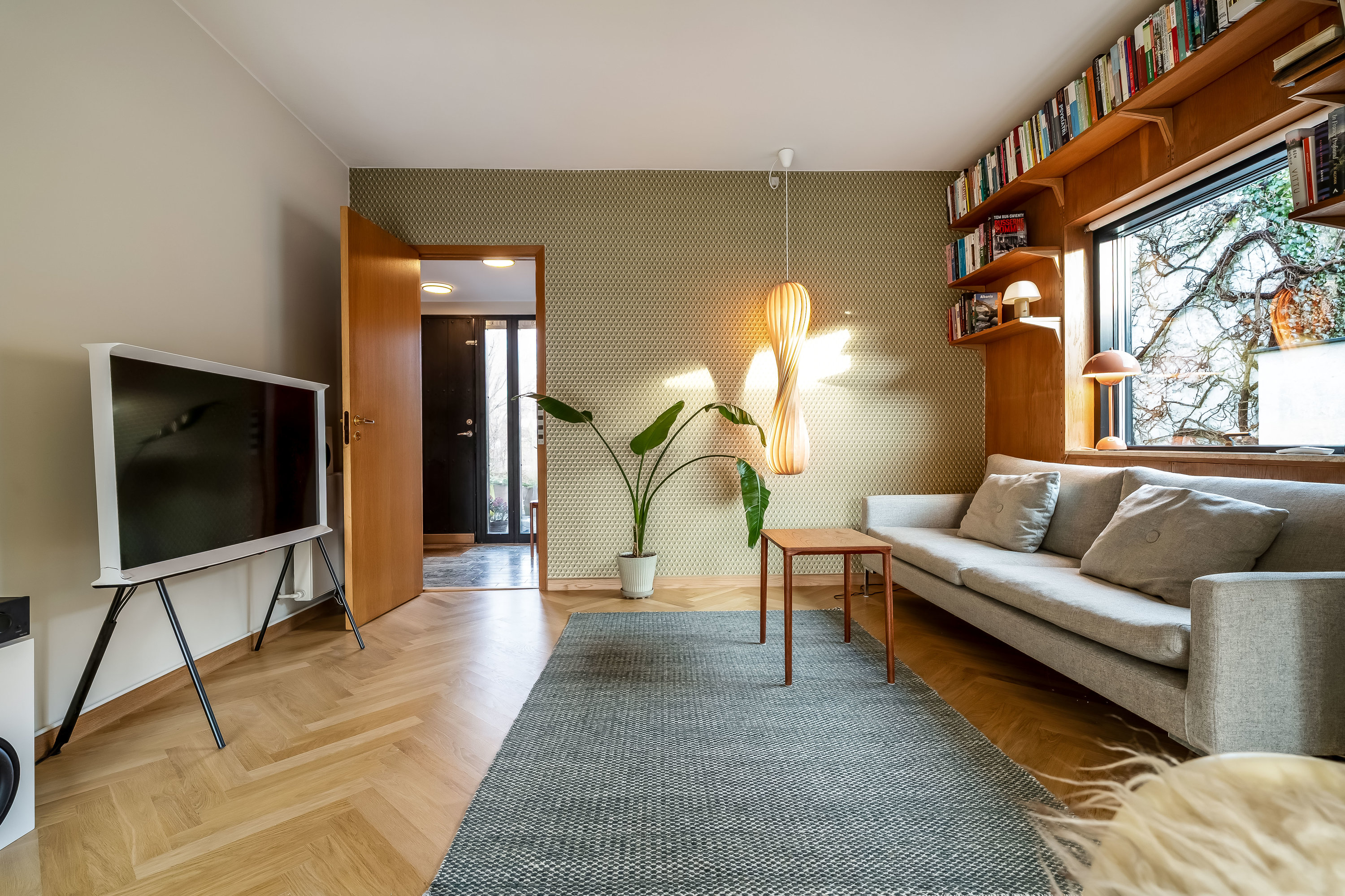 Fremhævet stue billede i fuldskærmstilstand. Billede af I.H.Mundts Vej 26, 2830 Virum