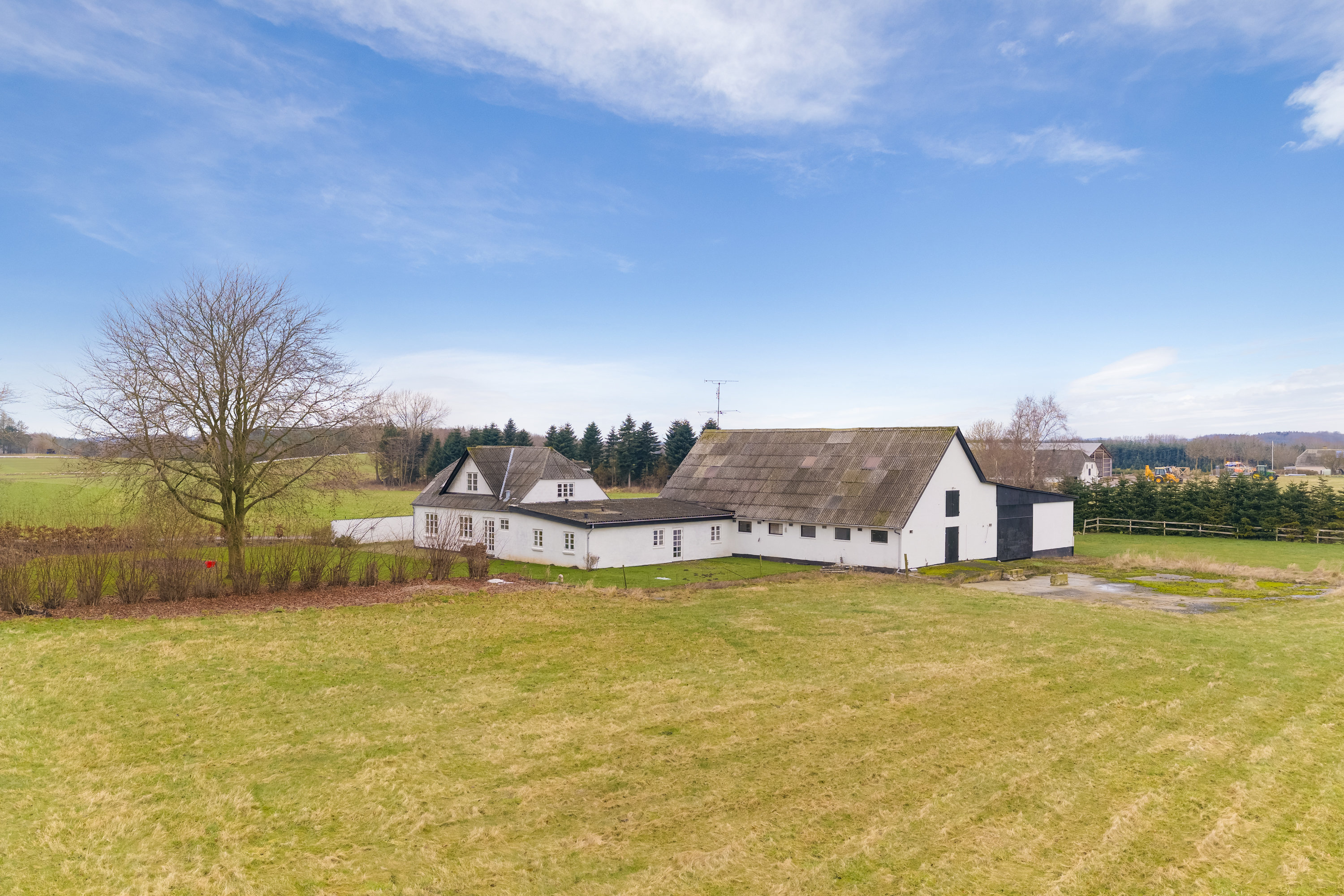 Fremhævet luftfoto billede i fuldskærmstilstand. Billede af Præstevænget 3, 5683 Haarby