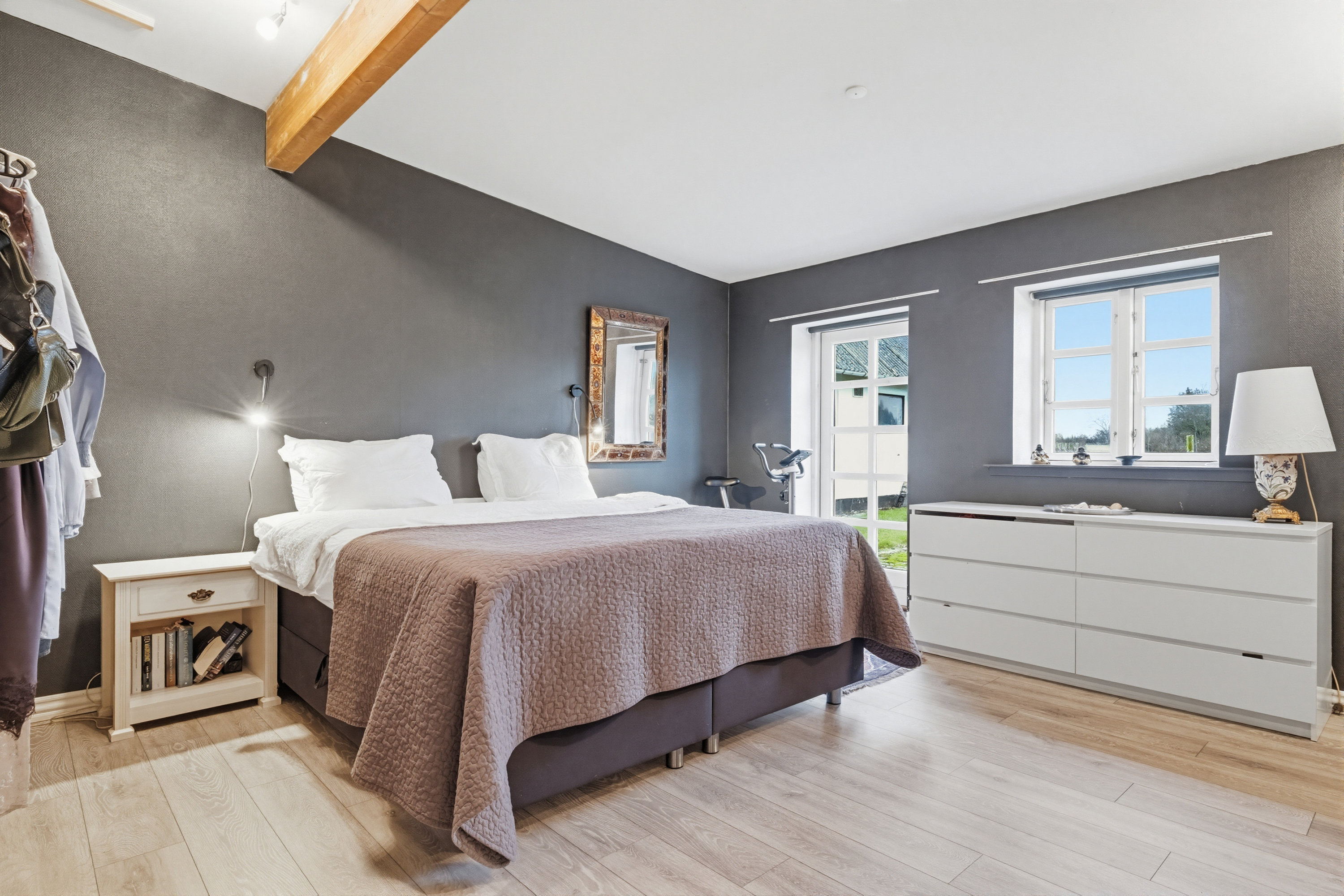 Fremhævet soveværelse billede i fuldskærmstilstand. Billede af Præstevænget 3, 5683 Haarby