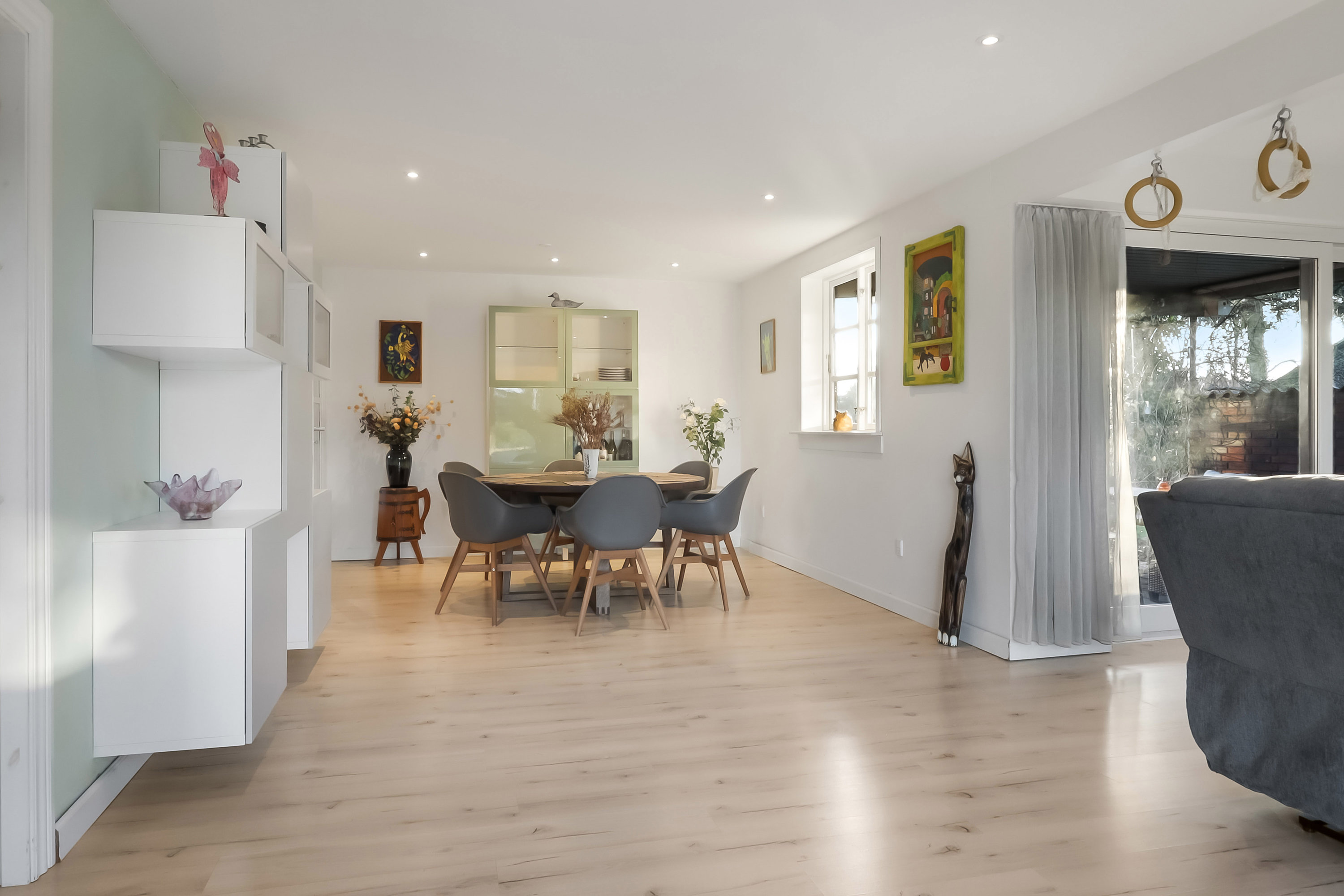 Fremhævet stue billede i fuldskærmstilstand. Billede af Leragervej 19, 5856 Ryslinge